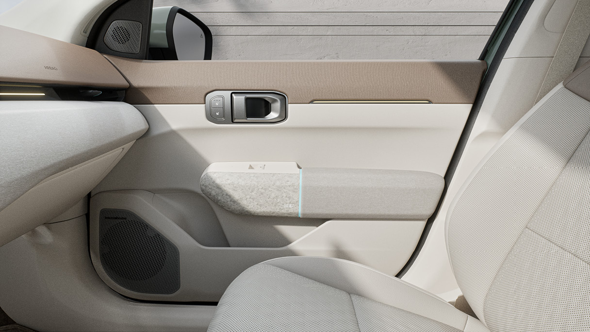 기아 EV4의 실내 모습