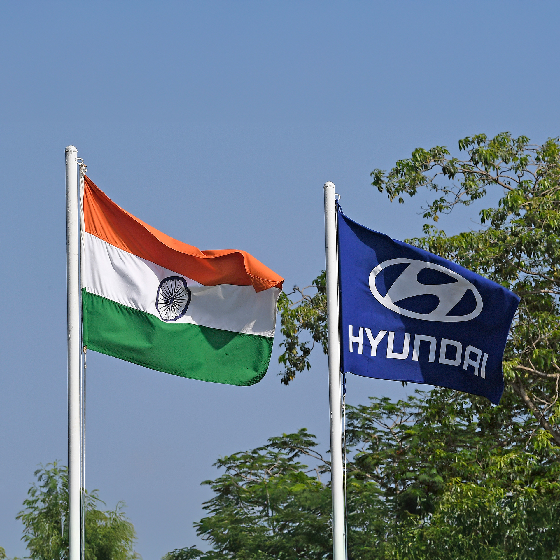 인도 국기와 현대차 사기