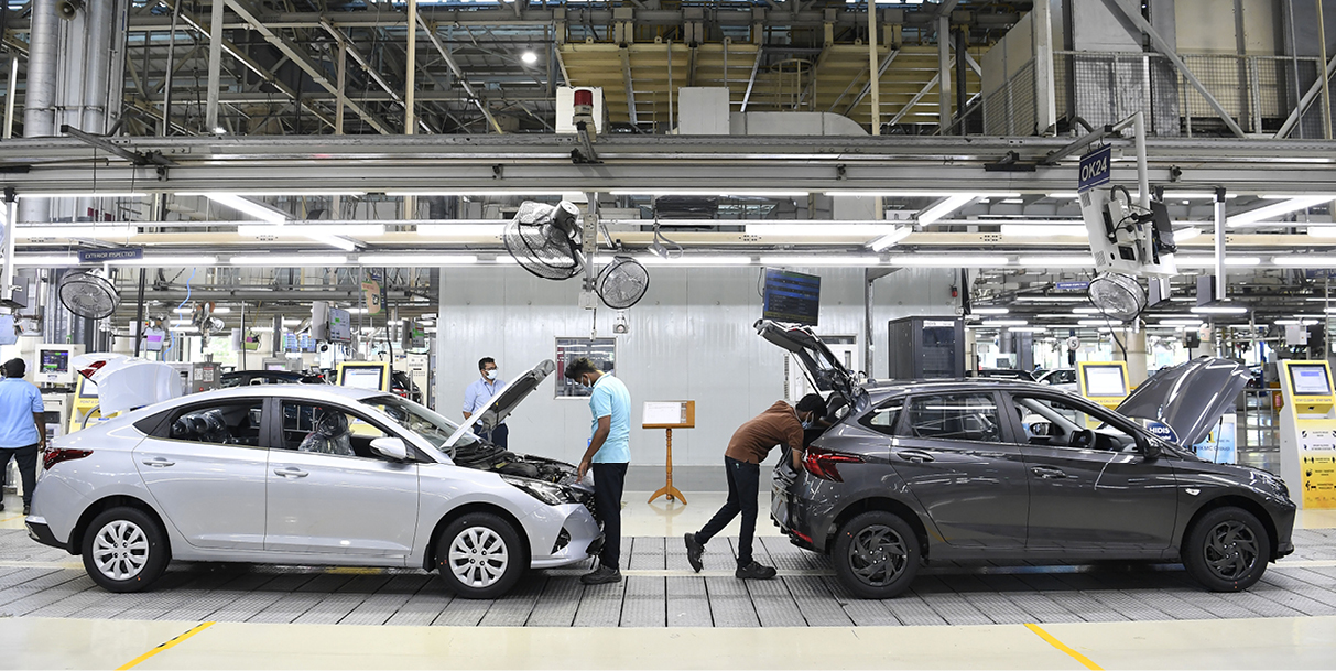 현대차 인도 공장 조립 모습