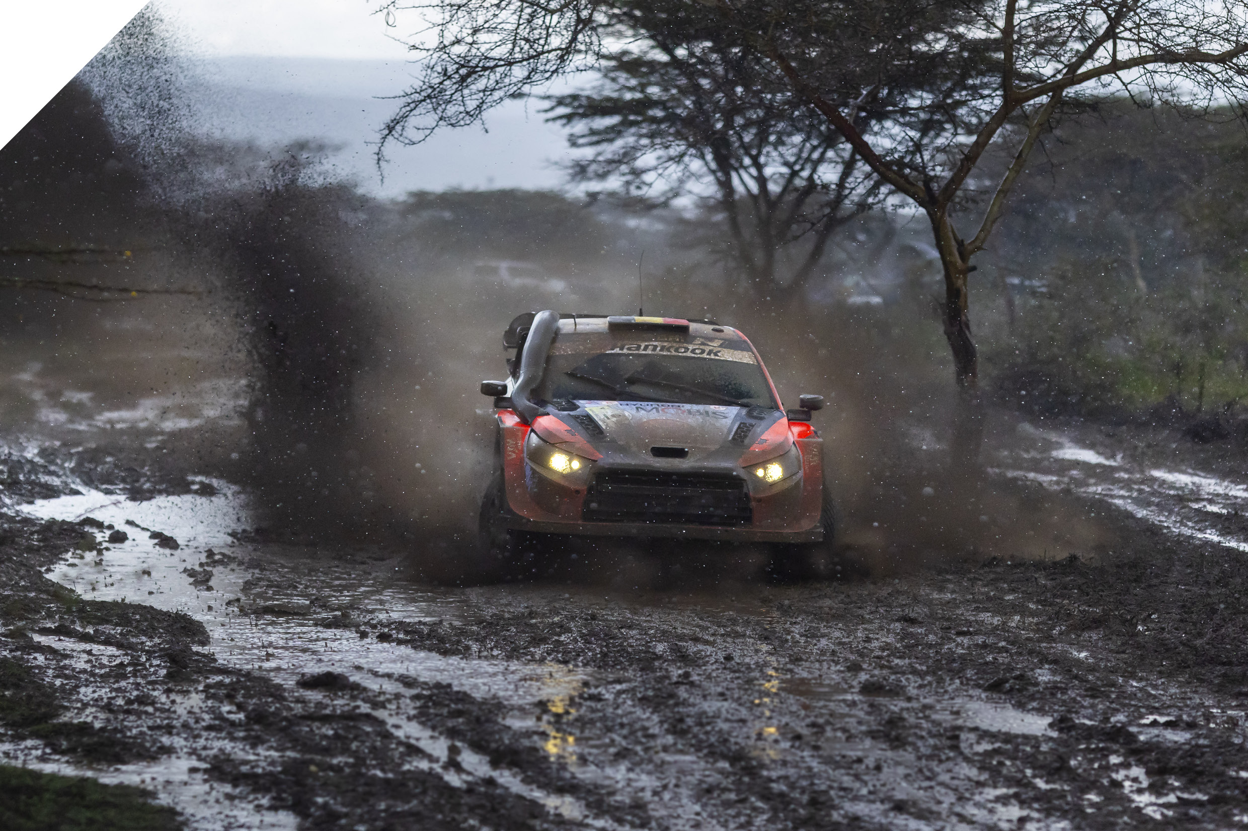 the rally car is running