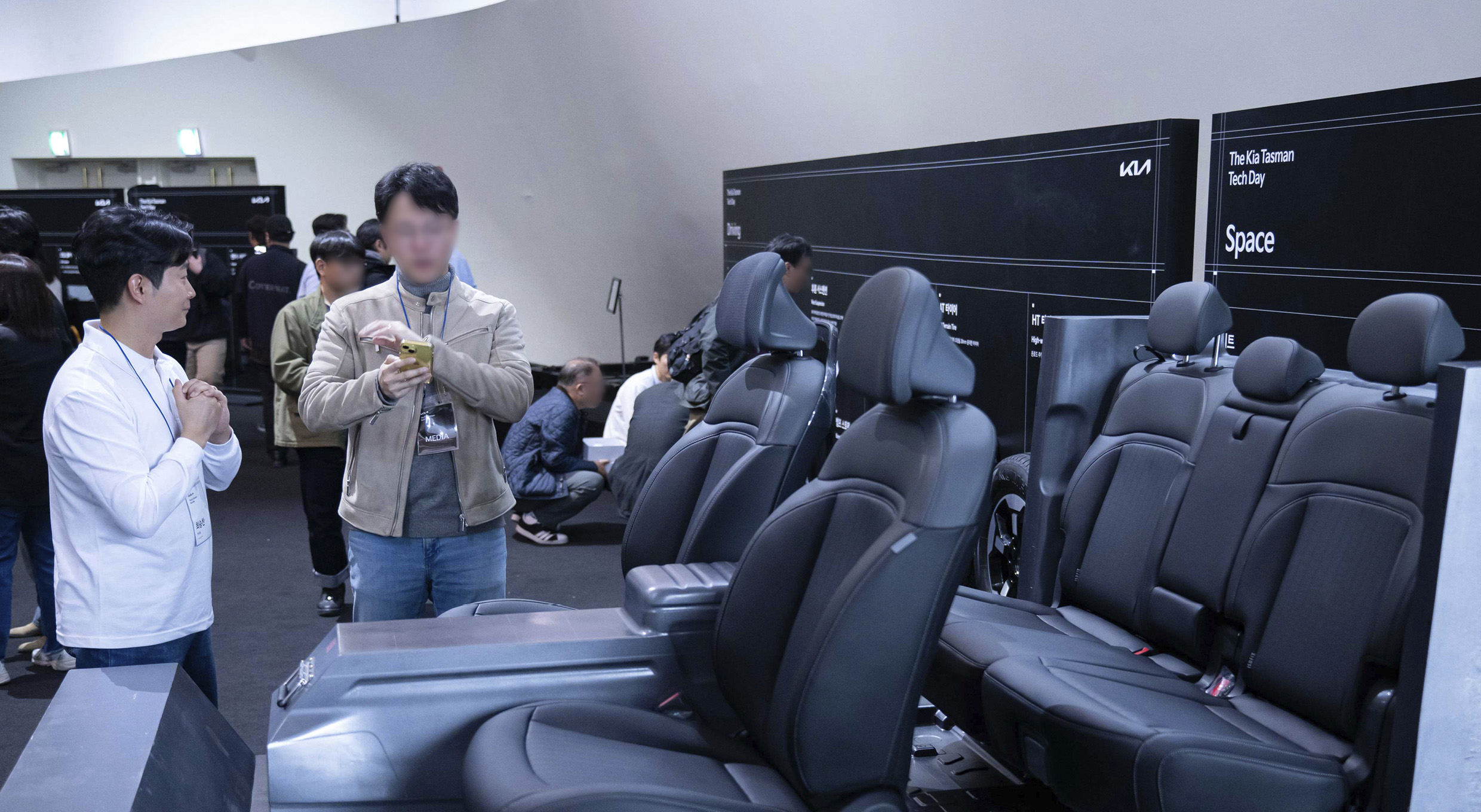 Kia Tasman's Seat