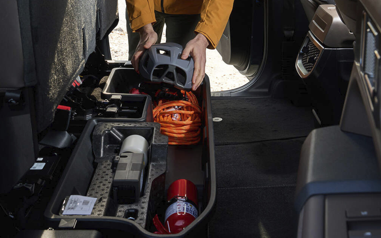 타스만의 2열 스토리지 박스