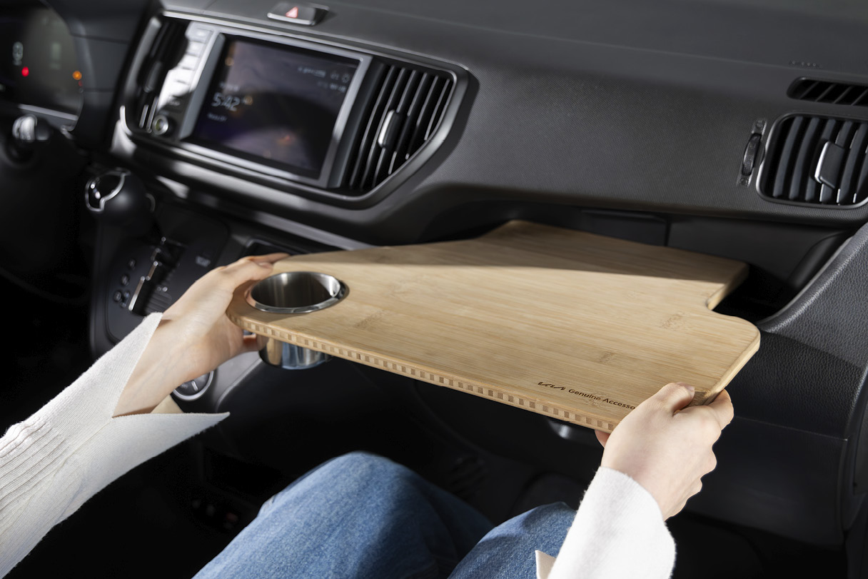 동승석 테이블 설치 모습