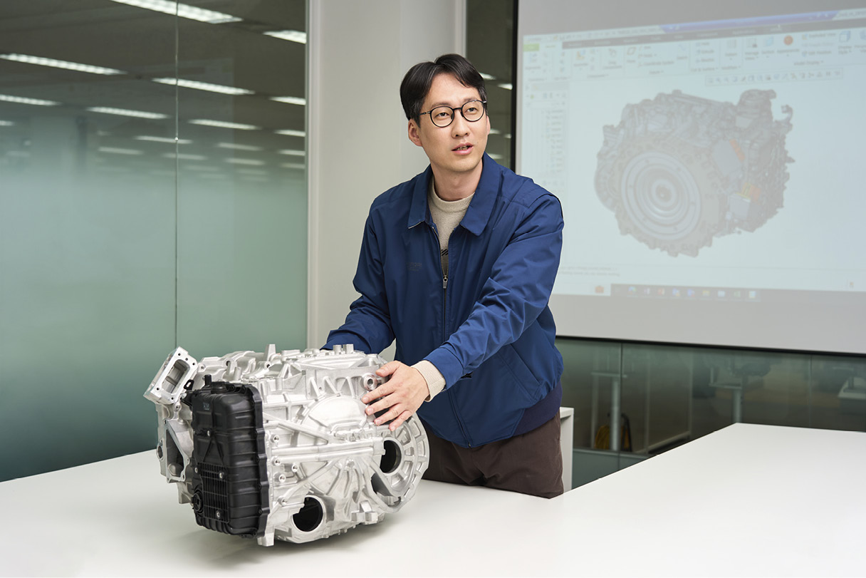 A researcher who developed a new hybrid transmission