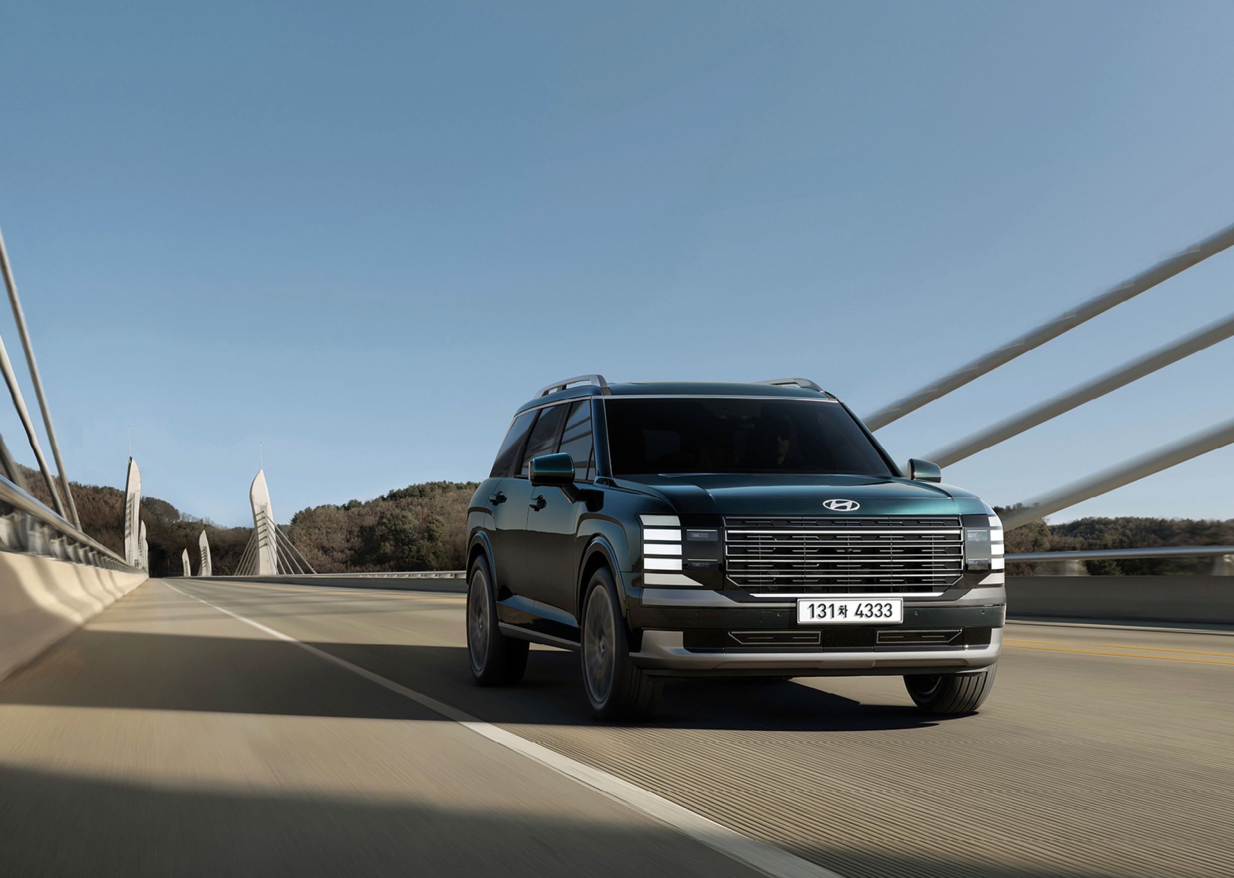 팰리세이드 하이브리드 주행 모습