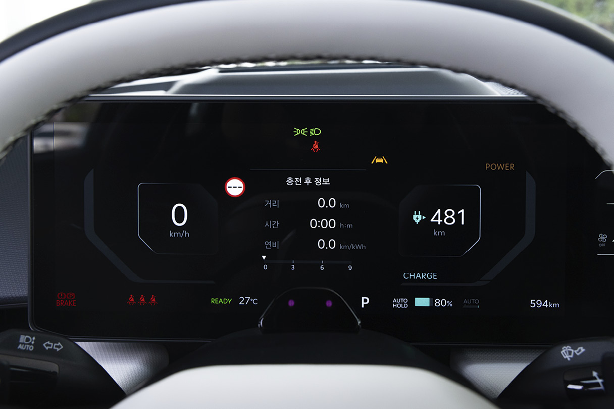 EV4의 클러스터 및 충전 후 정보