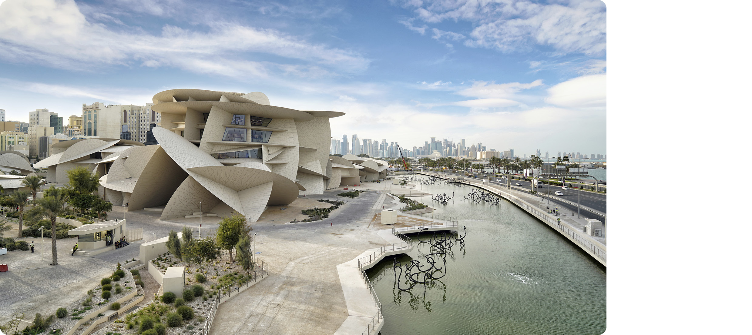 현대건설이 건축한 카타르 국립박물관의 모습