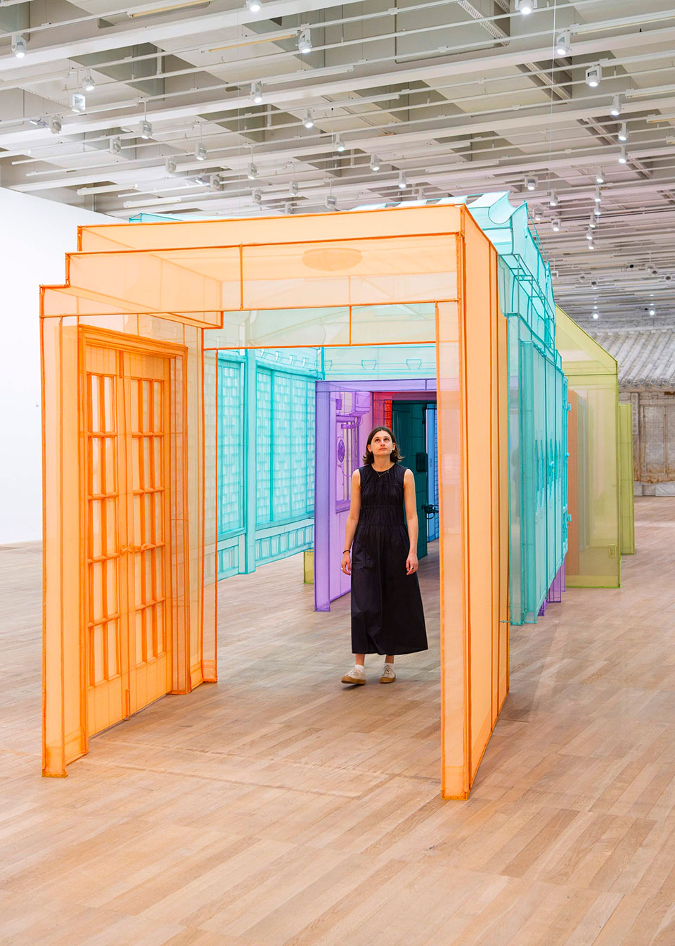 The Genesis Exhibition: Do Ho Suh: Walk the House installation view at Tate Modern. Courtesy of the artist, Lehmann Maupin, New York, Seoul and London and Victoria Miro. ©Do Ho Suh. Photo © Tate (Jai Monaghan) (3)