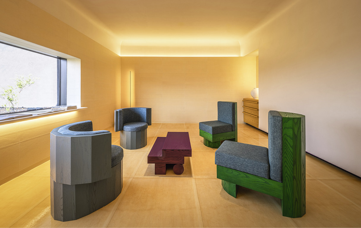 제네시스 청주 전시장의 실내 전경