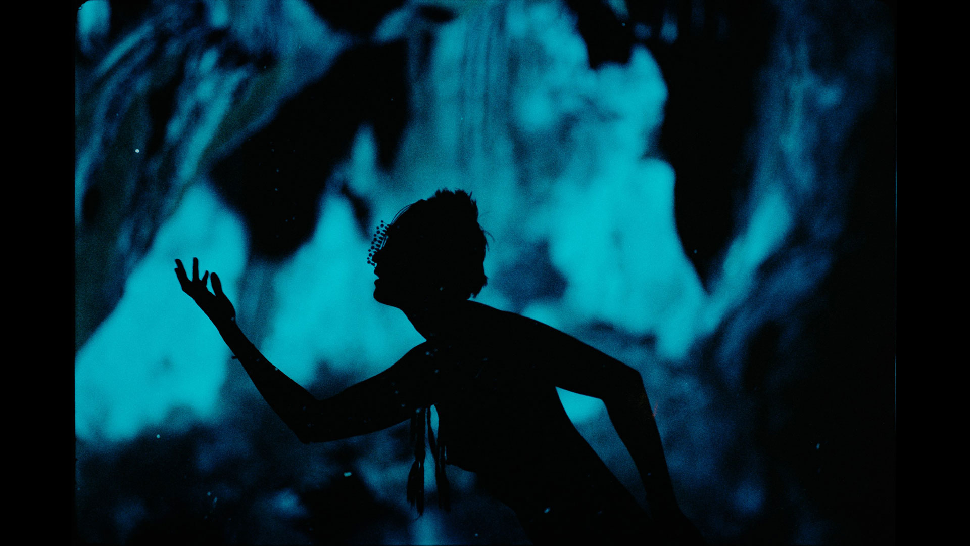 후다 x 몽고메리, 〈Within Tirta〉, 2025, 영상 스틸. 작가 소장.