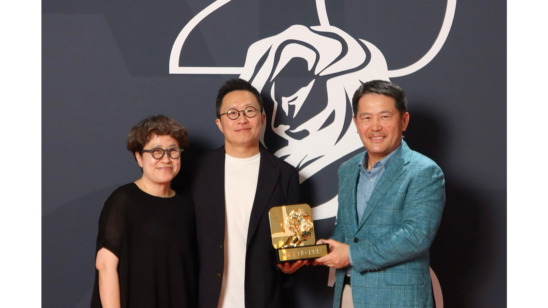 Hyundai Motor Wins Grand Prix and Two Gold Lions at Cannes Lions with ‘Night Fishing’ and ‘Tree Correspondents’