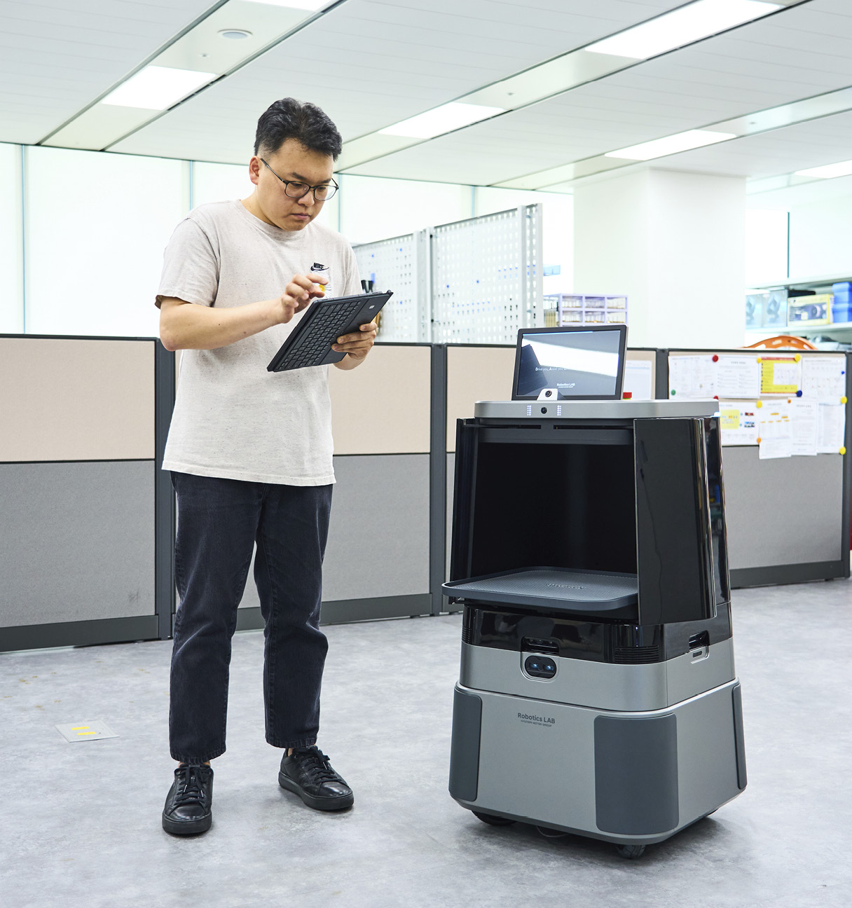 Researcher controls Dal-e Delivery, a Delivery Robot