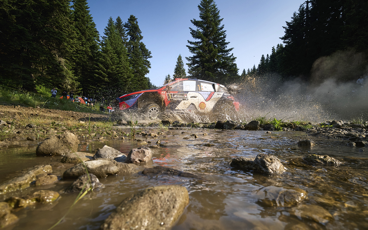 아크로 폴리스 랠리 현장