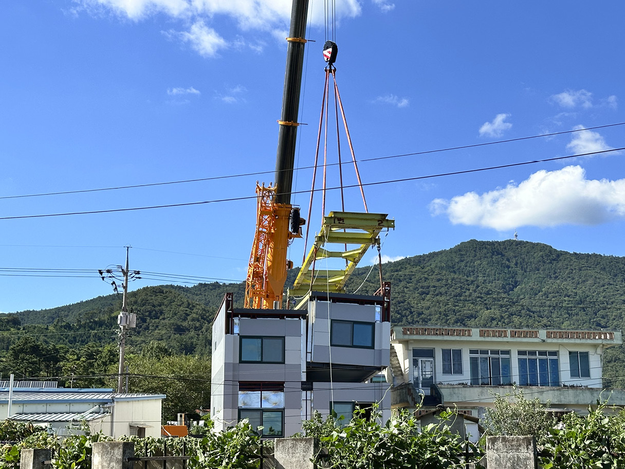 현대엔지니어링 기프트하우스 건축 현장의 모습