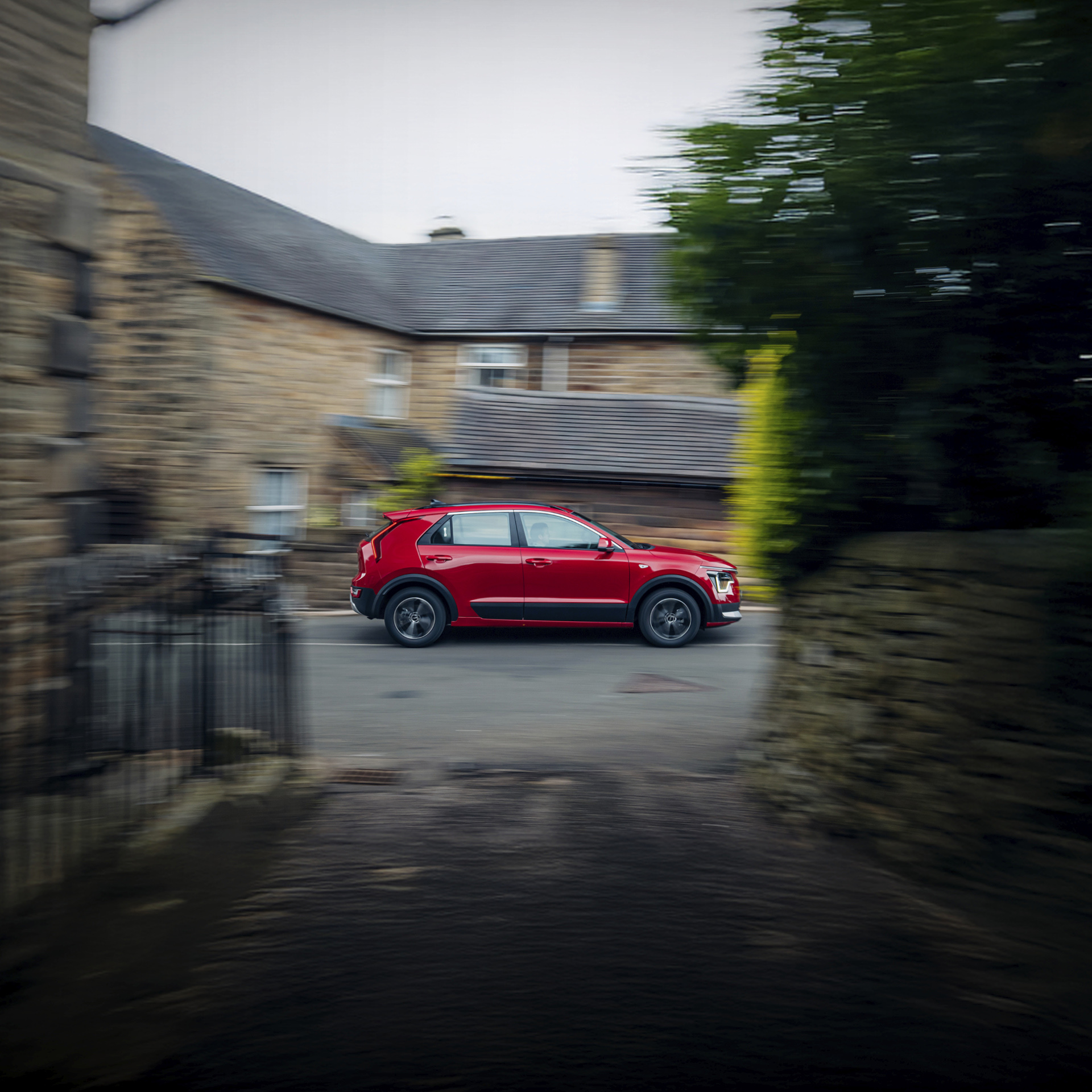 독일 아우토 자이퉁이 선정한 최고의 소형 SUV, 기아 니로