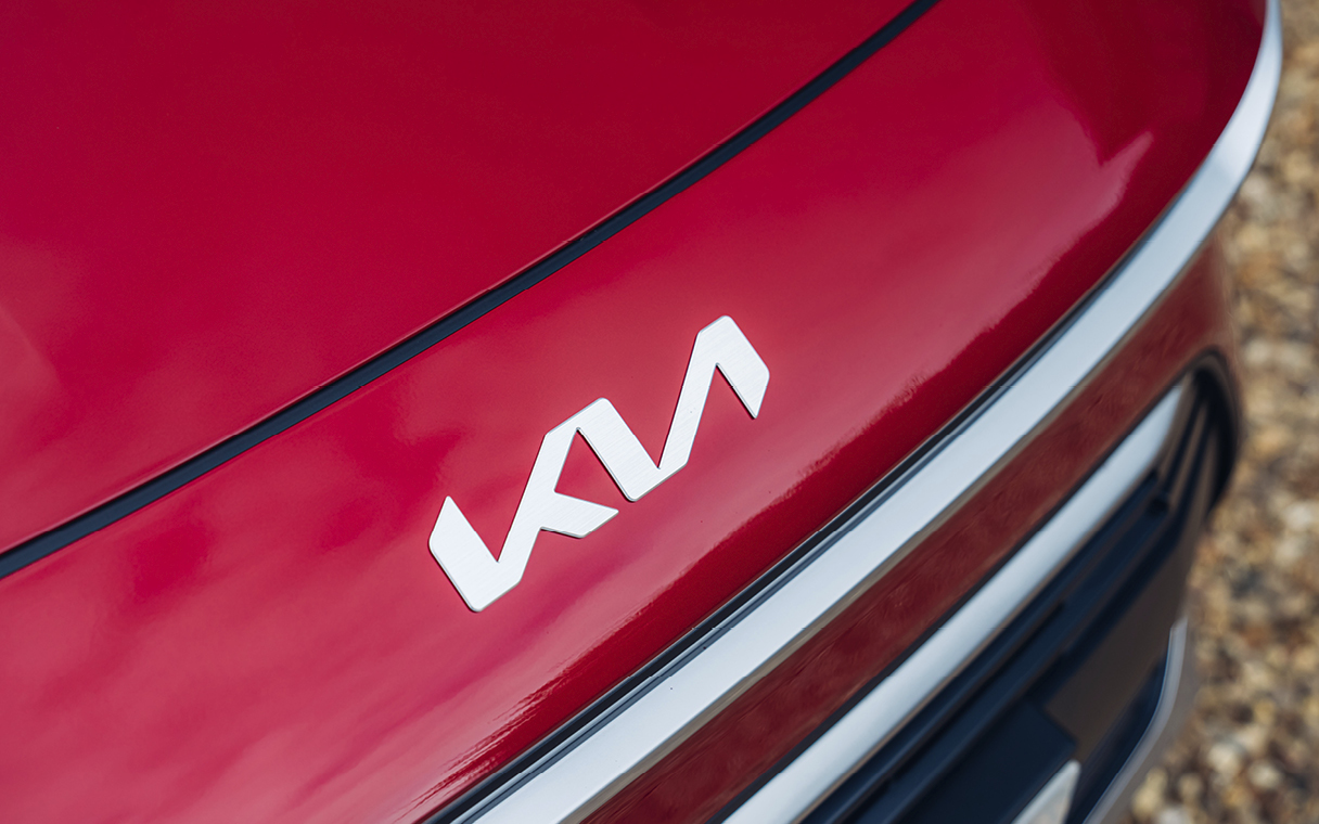 독일 아우토 자이퉁이 선정한 최고의 소형 SUV, 기아 니로