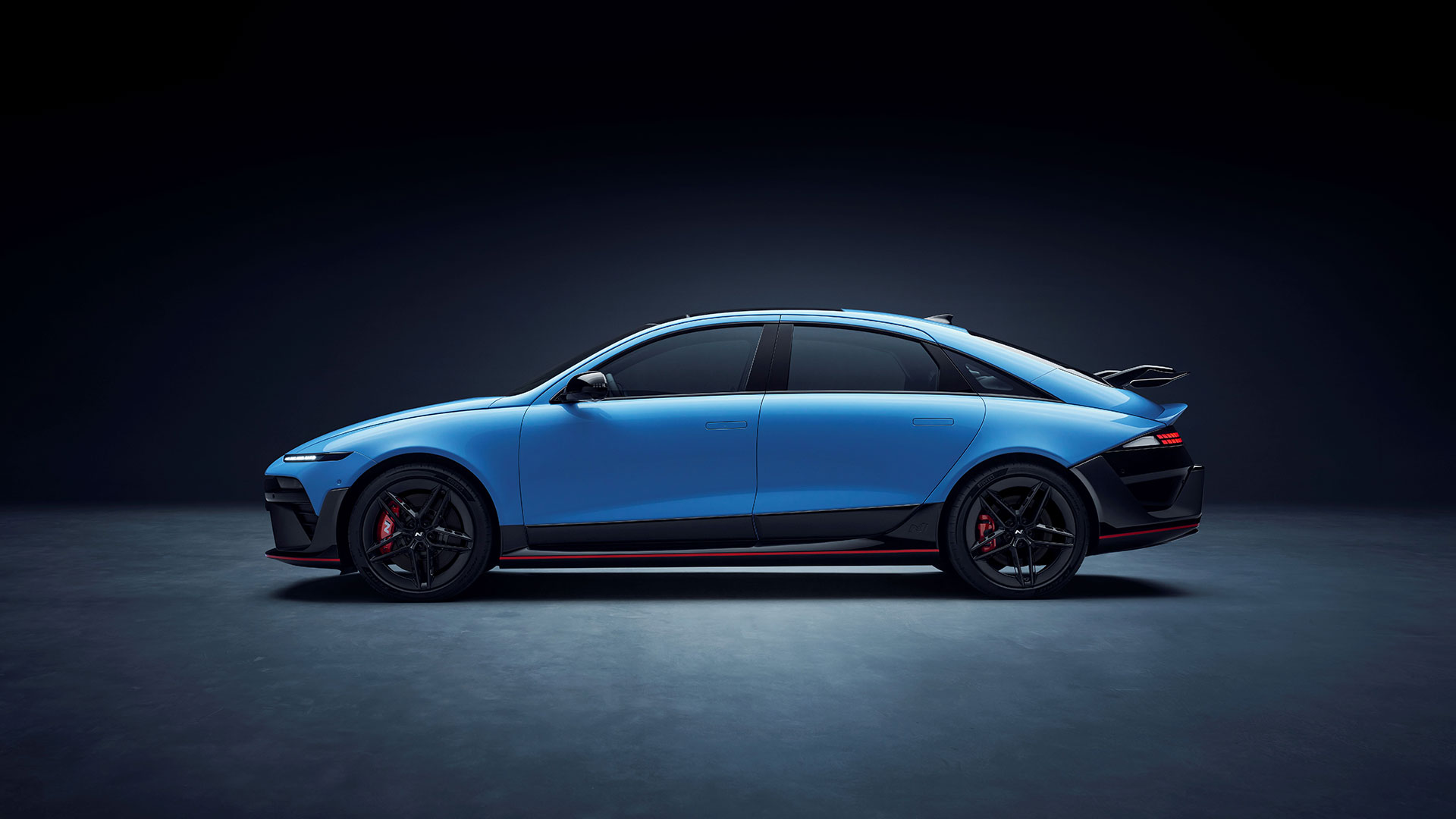 IONIQ 6 N_Studio_Side