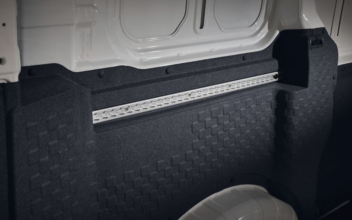 더 기아 PV5에 적용된 L-TRACK 마운트 구조