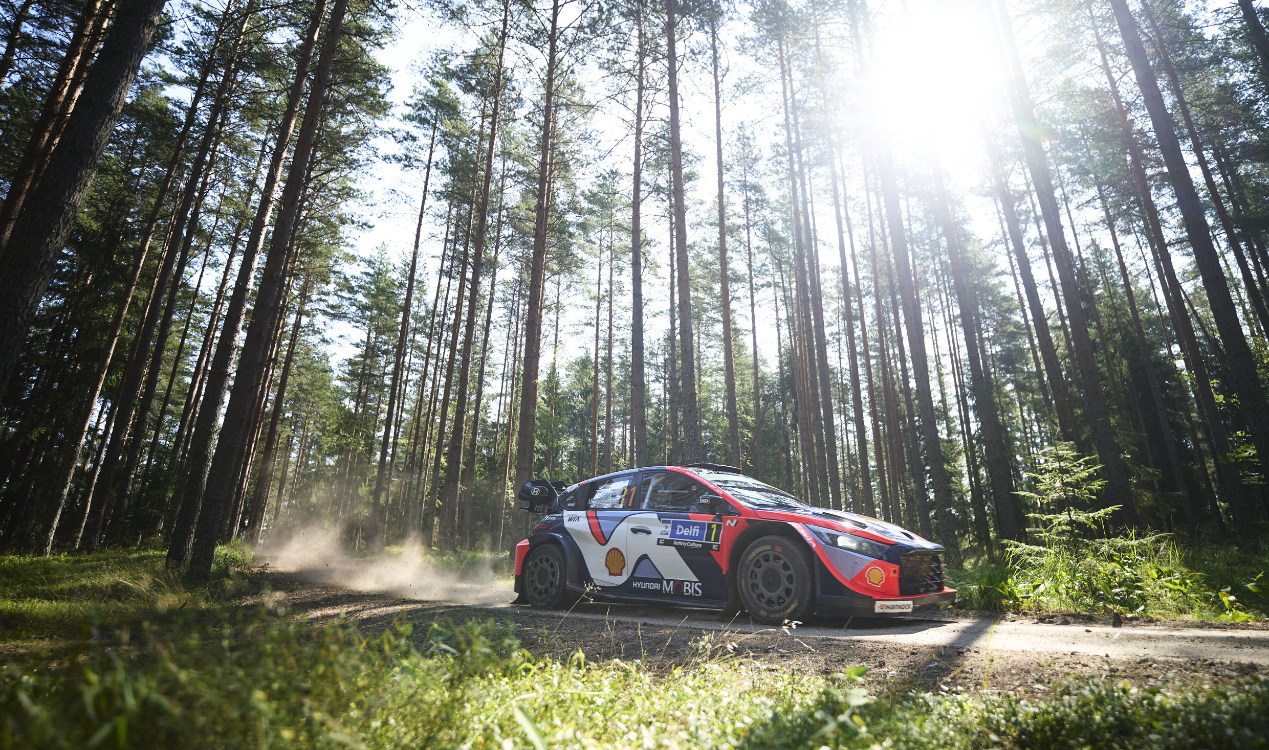 i20 wrc 랠리카 주행 모습