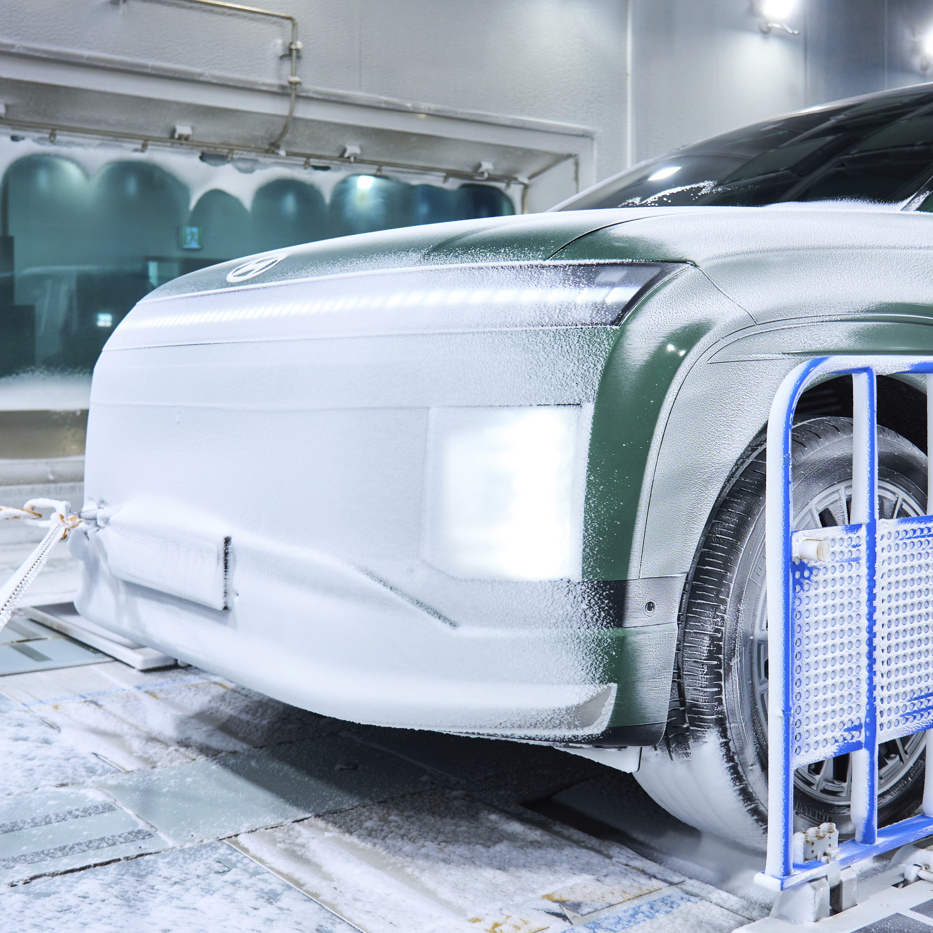 Ioniq 9 conducting a snowfall test