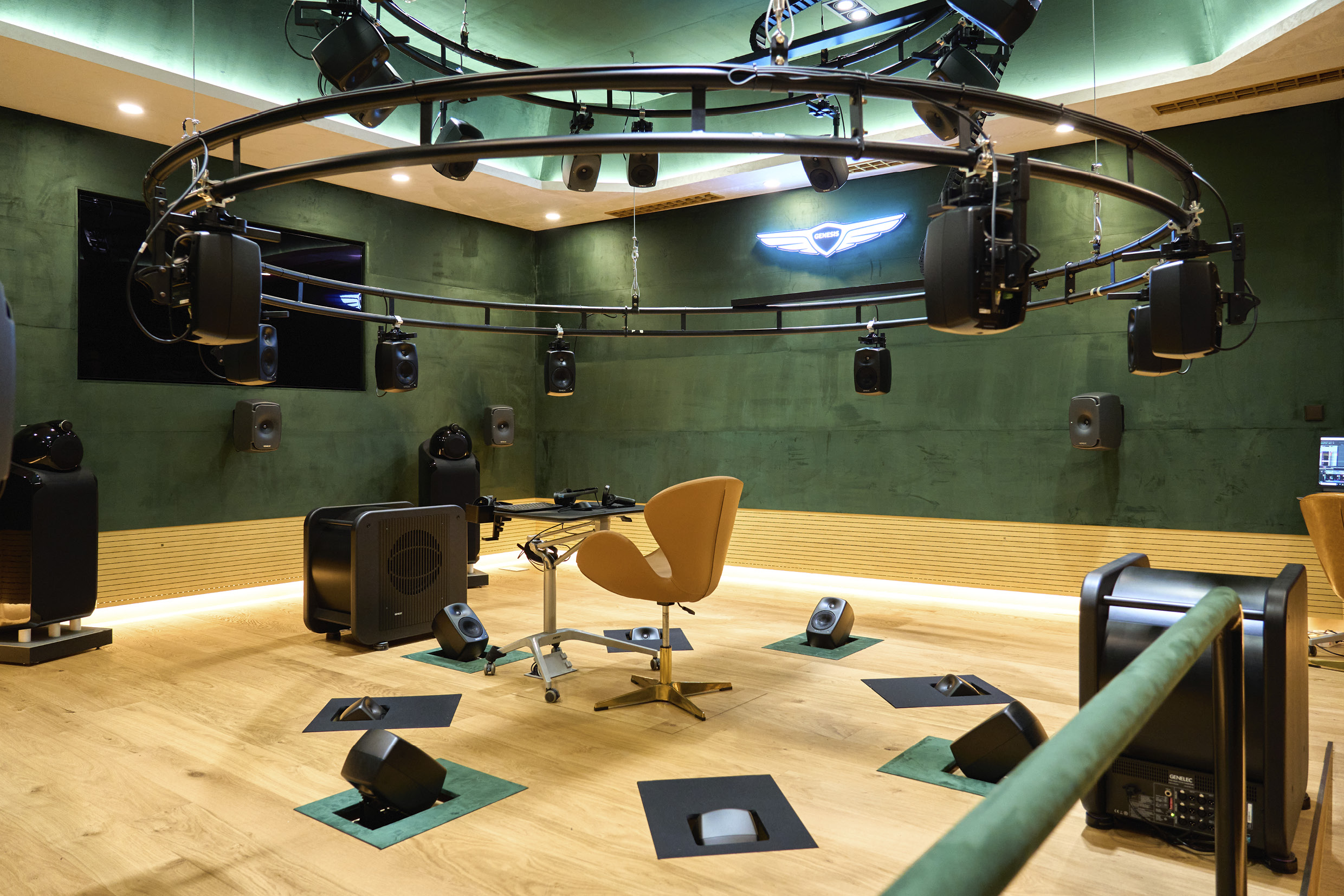Immersive Sound Listening Room