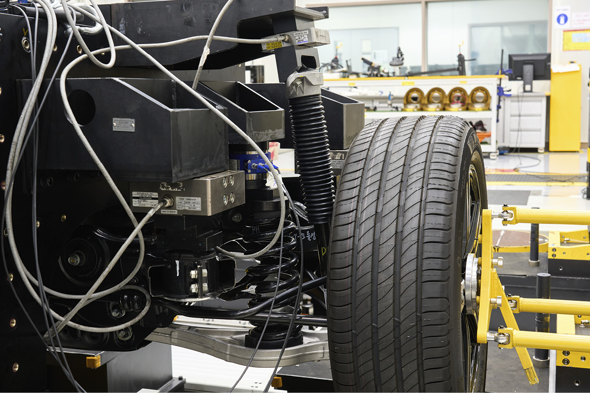 Suspension module being tested