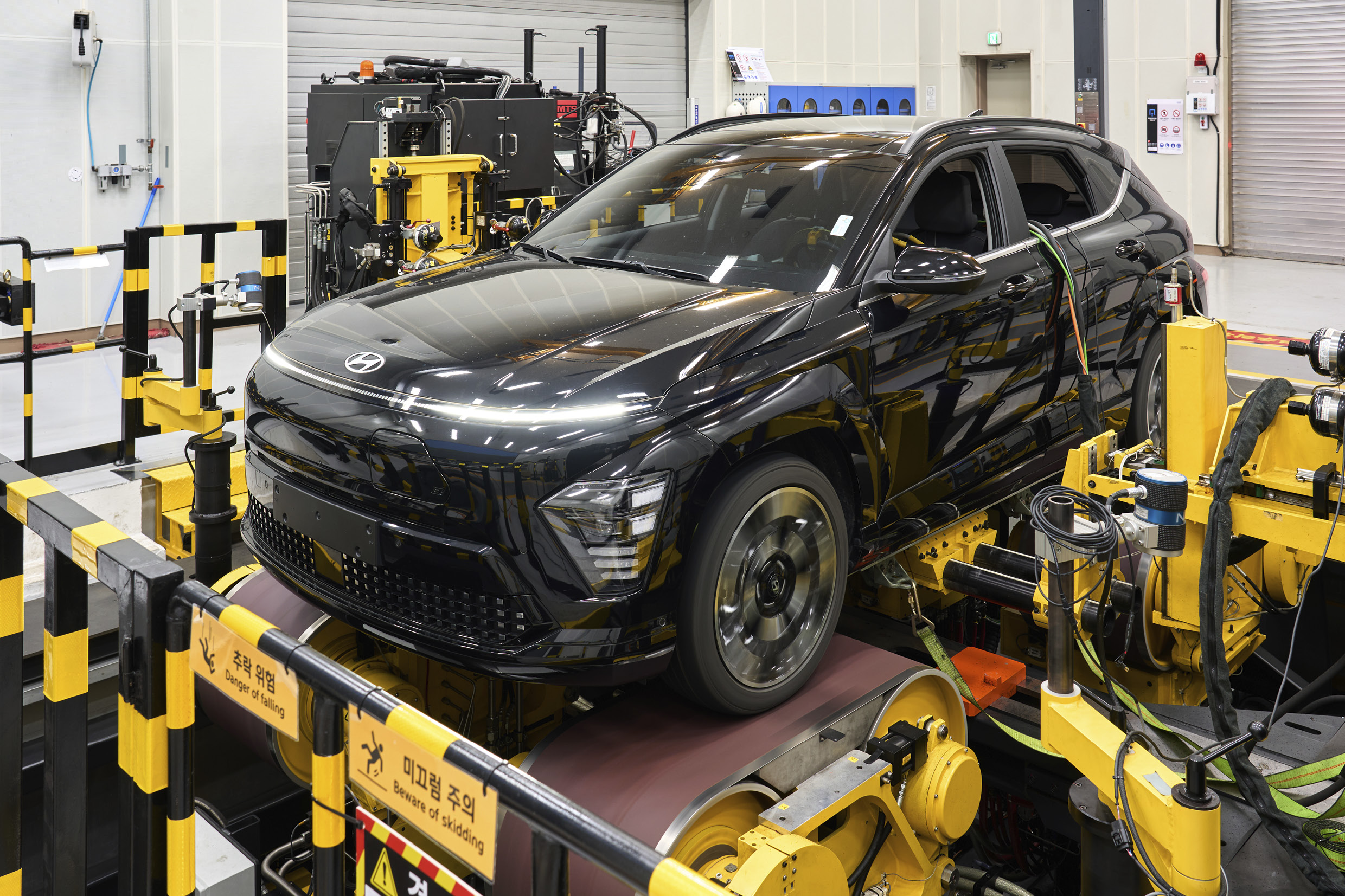 Handling Tester of Namyang Laboratory