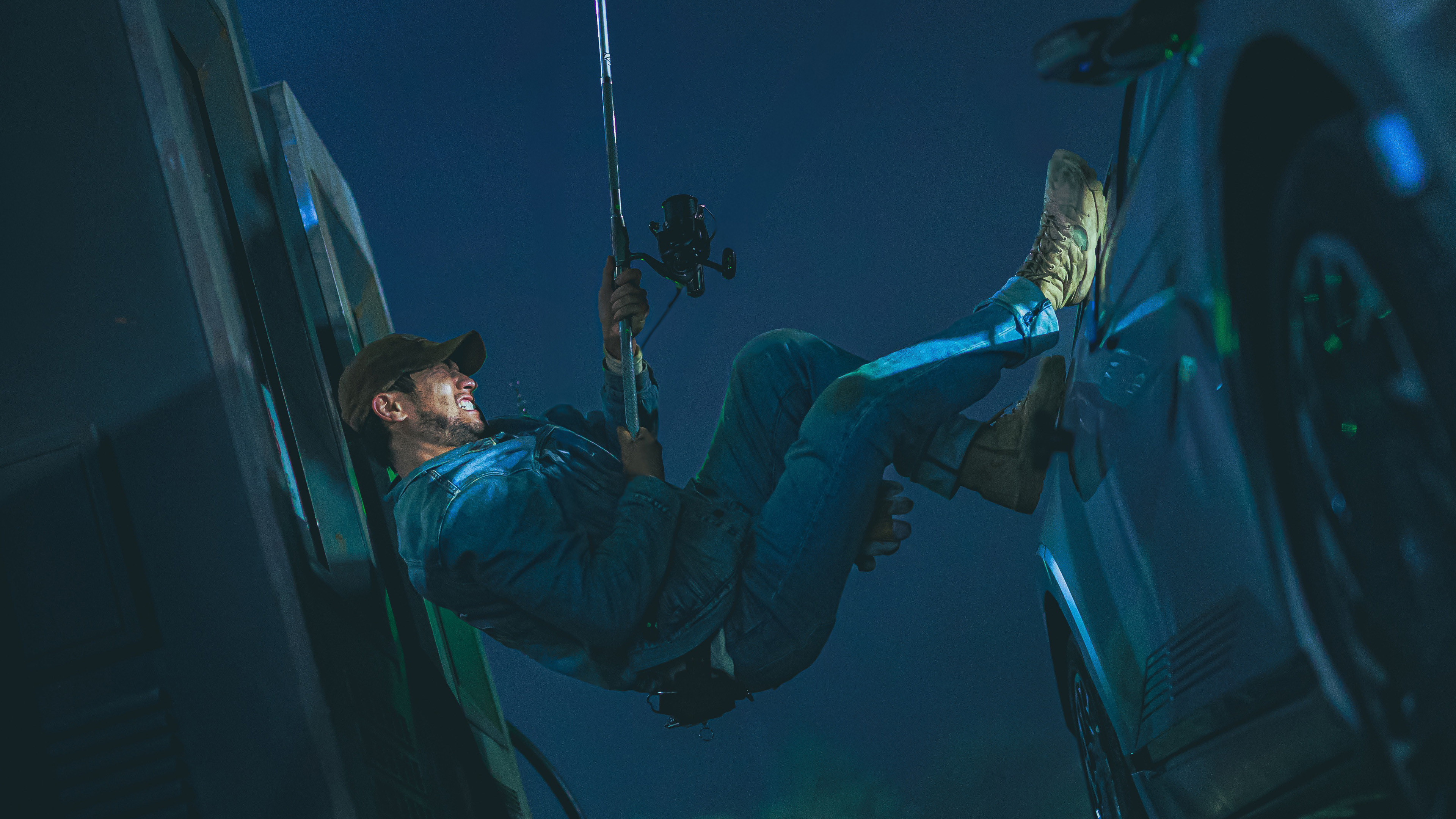 Still cut from the movie “Night Fishing”