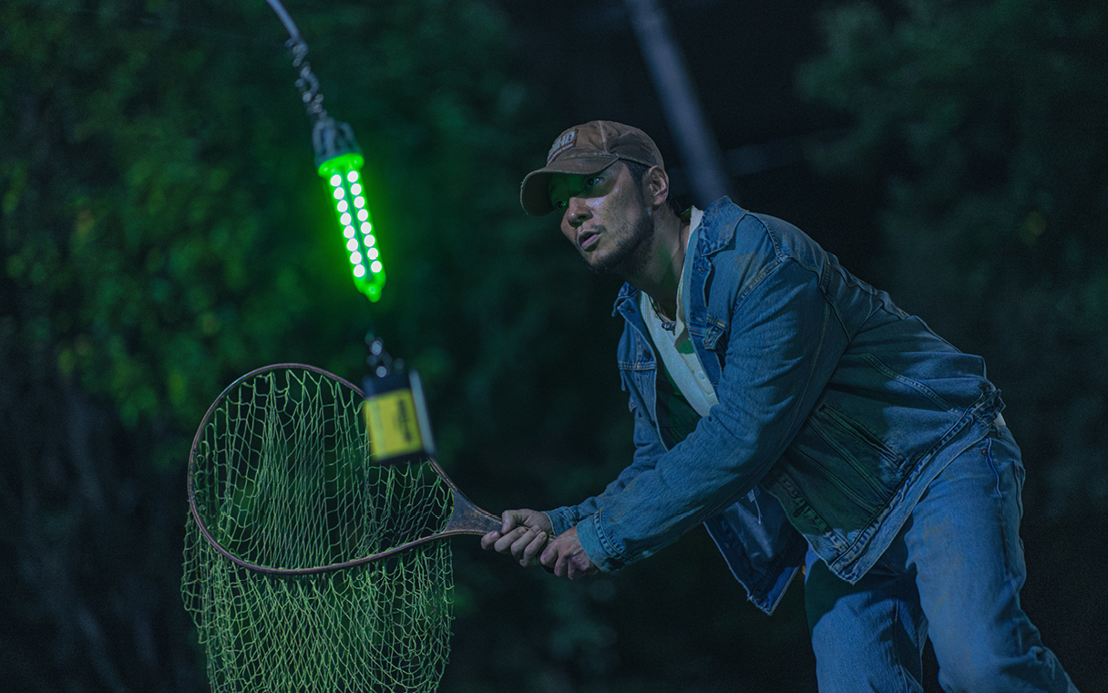 Still cut from the movie “Night Fishing”