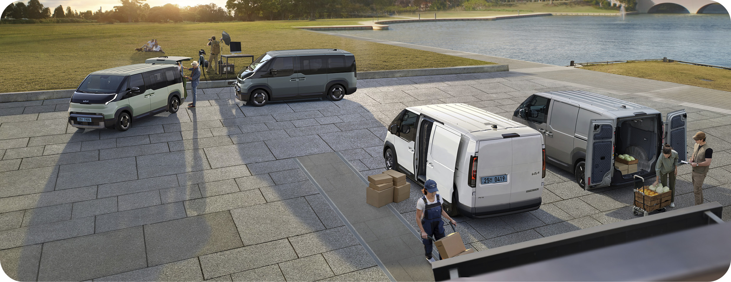 다수의 PV5로 물류 업무를 수행하는 모습