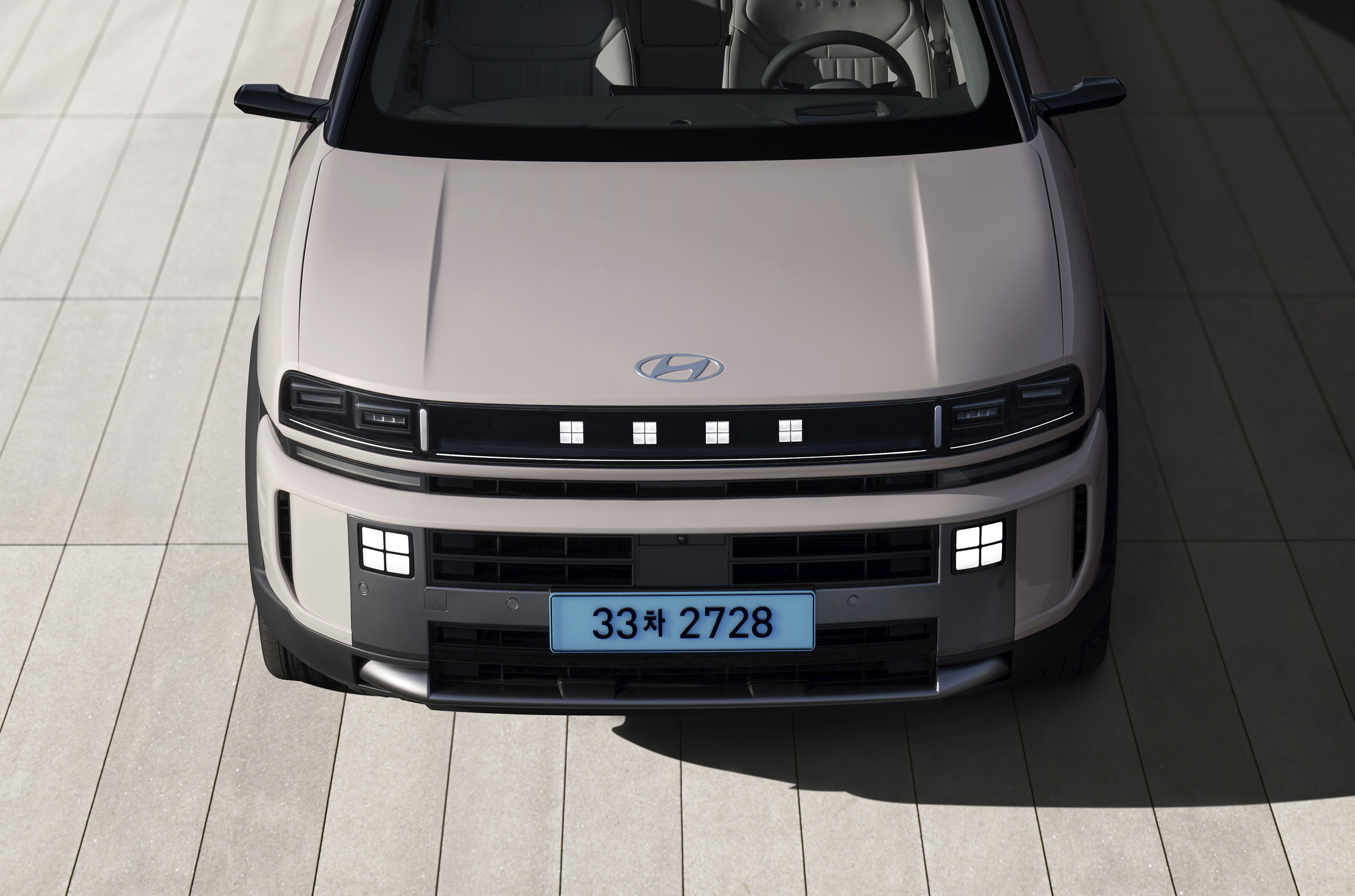 넥쏘 정면 모습