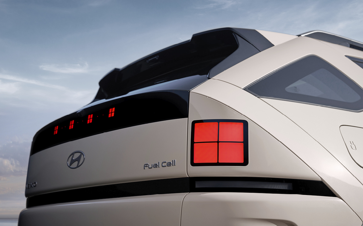 디 올 뉴 넥쏘의 후면부 모습