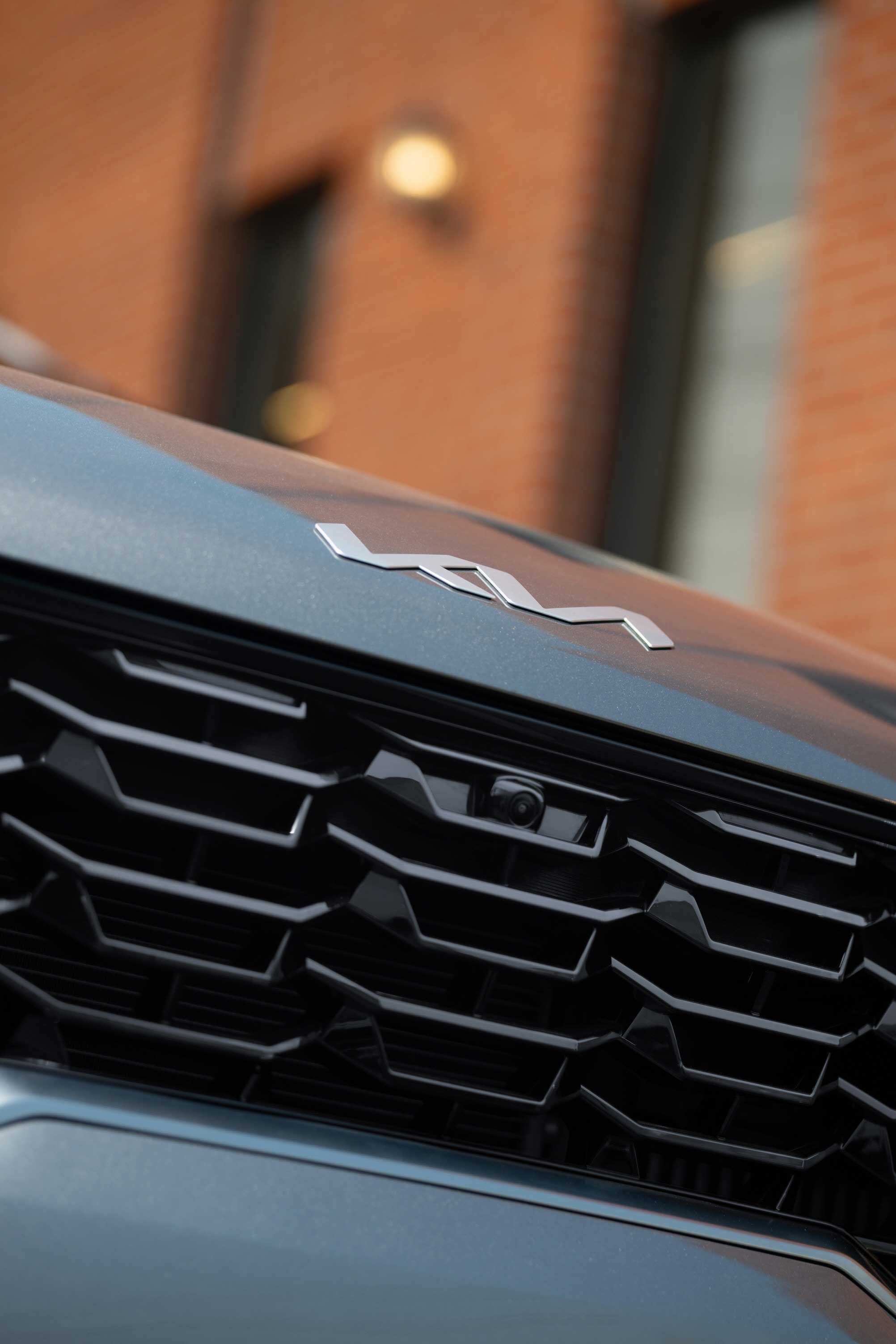 쏘렌토 하이브리드_볼캐닉 샌드브라운 전방 카메라