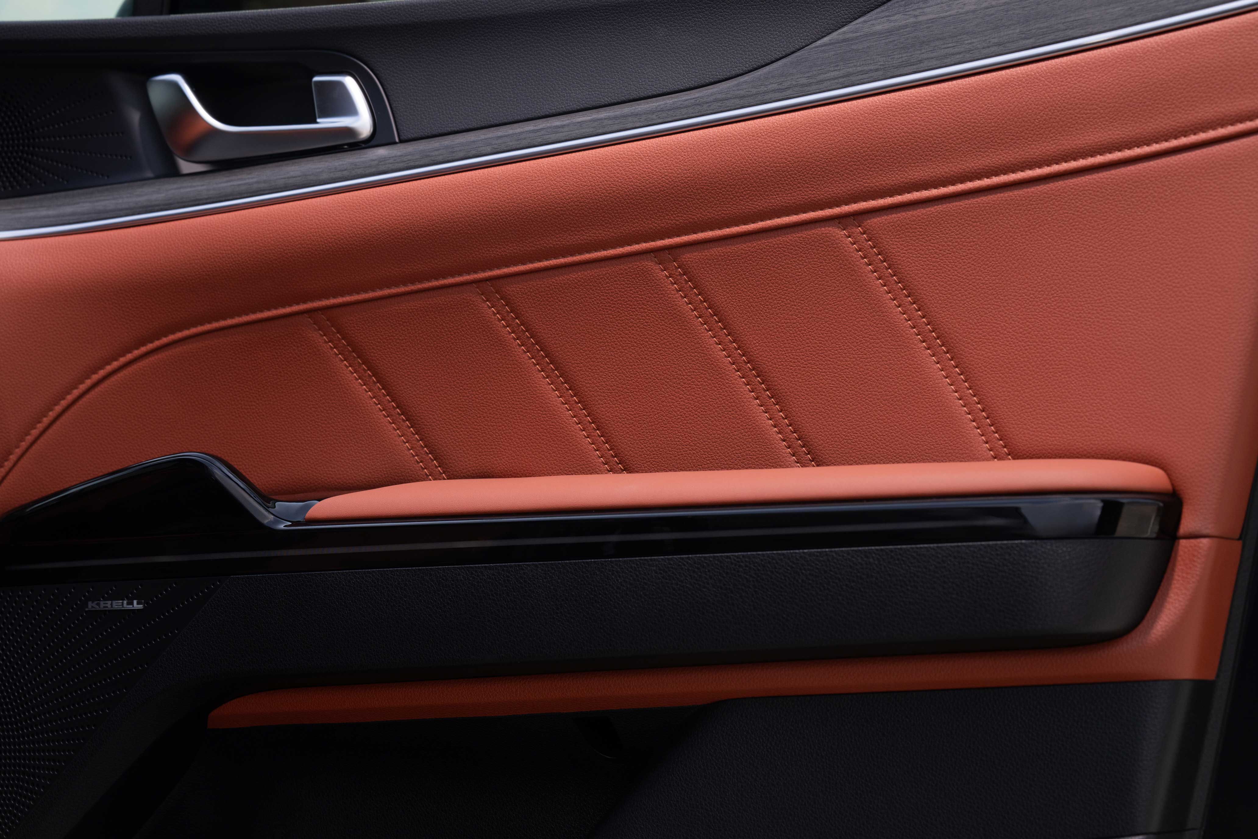 K5 하이브리드 디테일 _ 내부 인테리어 2