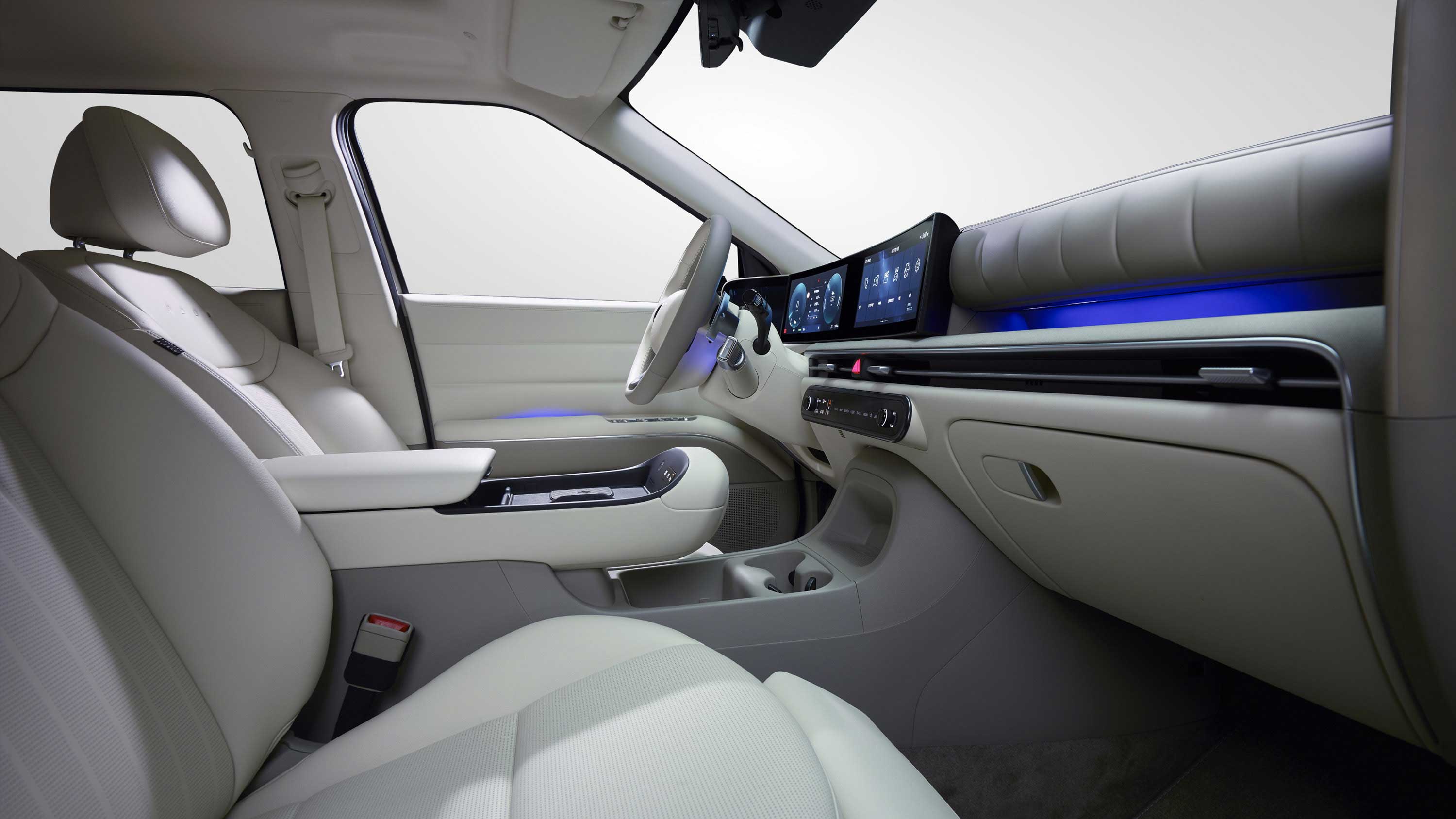 디 올 뉴 넥쏘 인테리어 측면