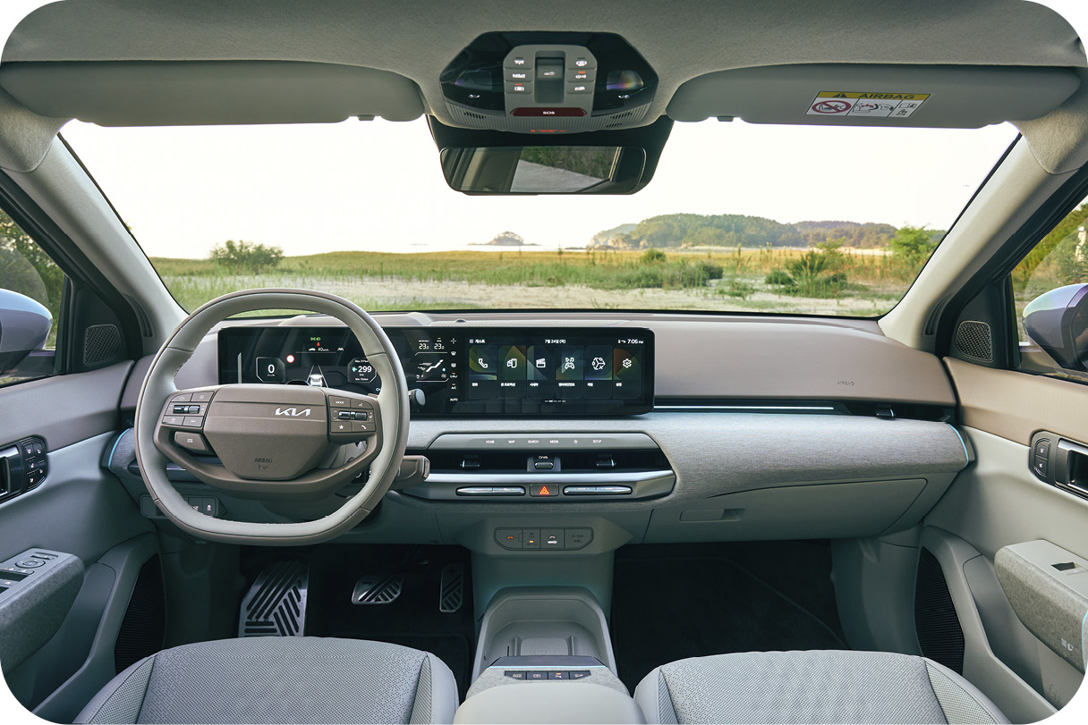 EV4 Interior