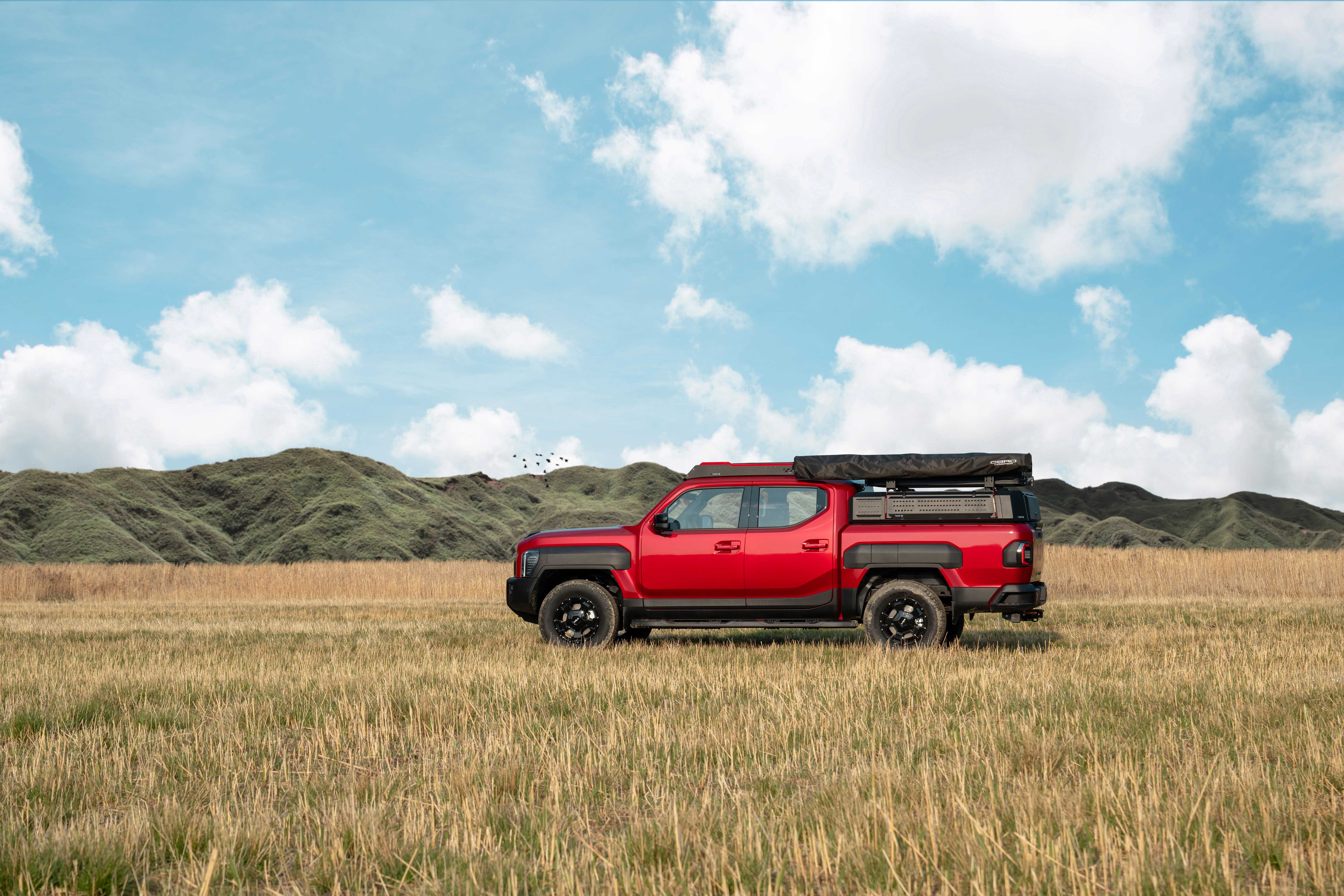 기아 타스만의 오프로드 감성_ 측면