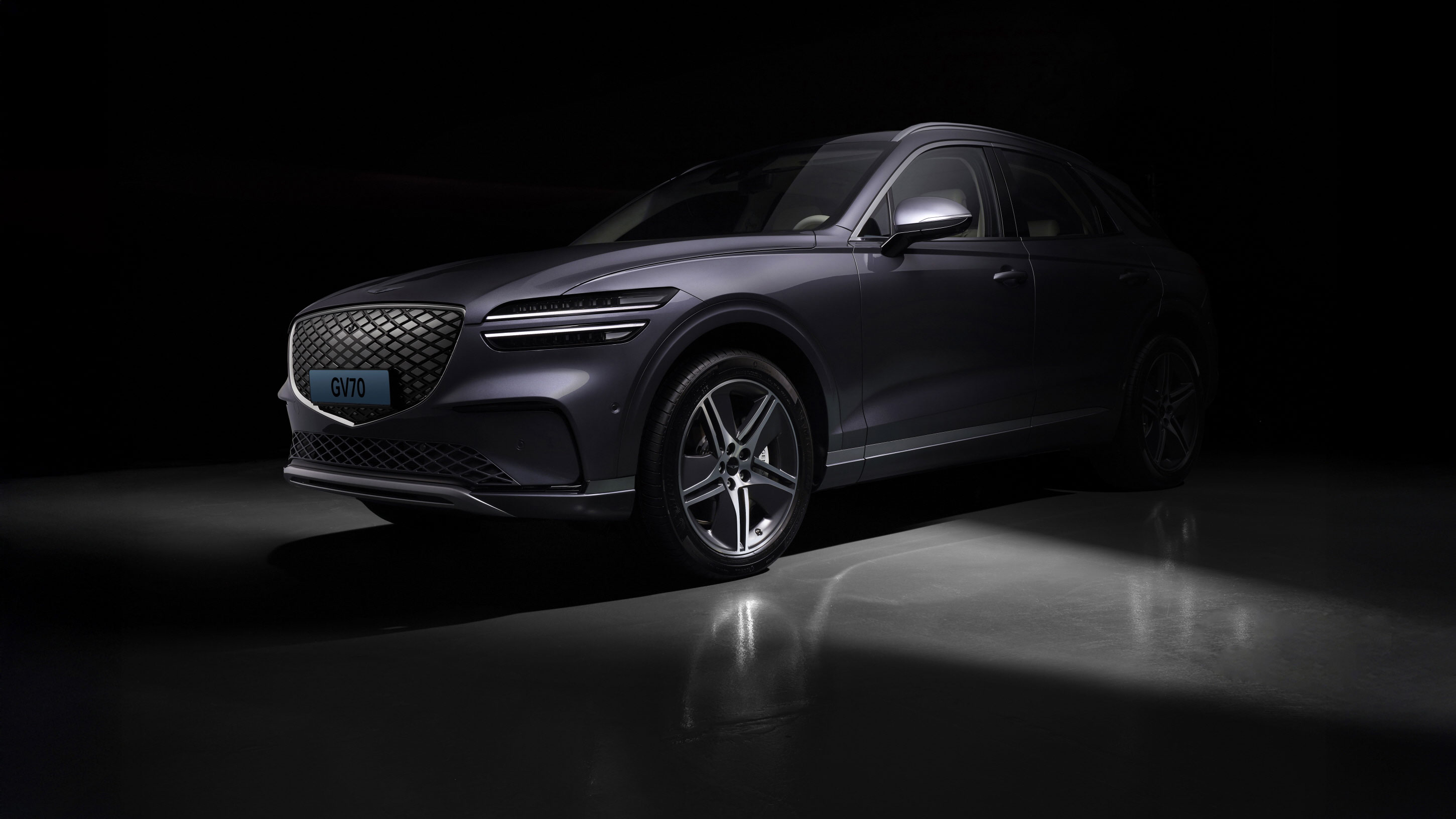 GV70 전동화모델_전측면