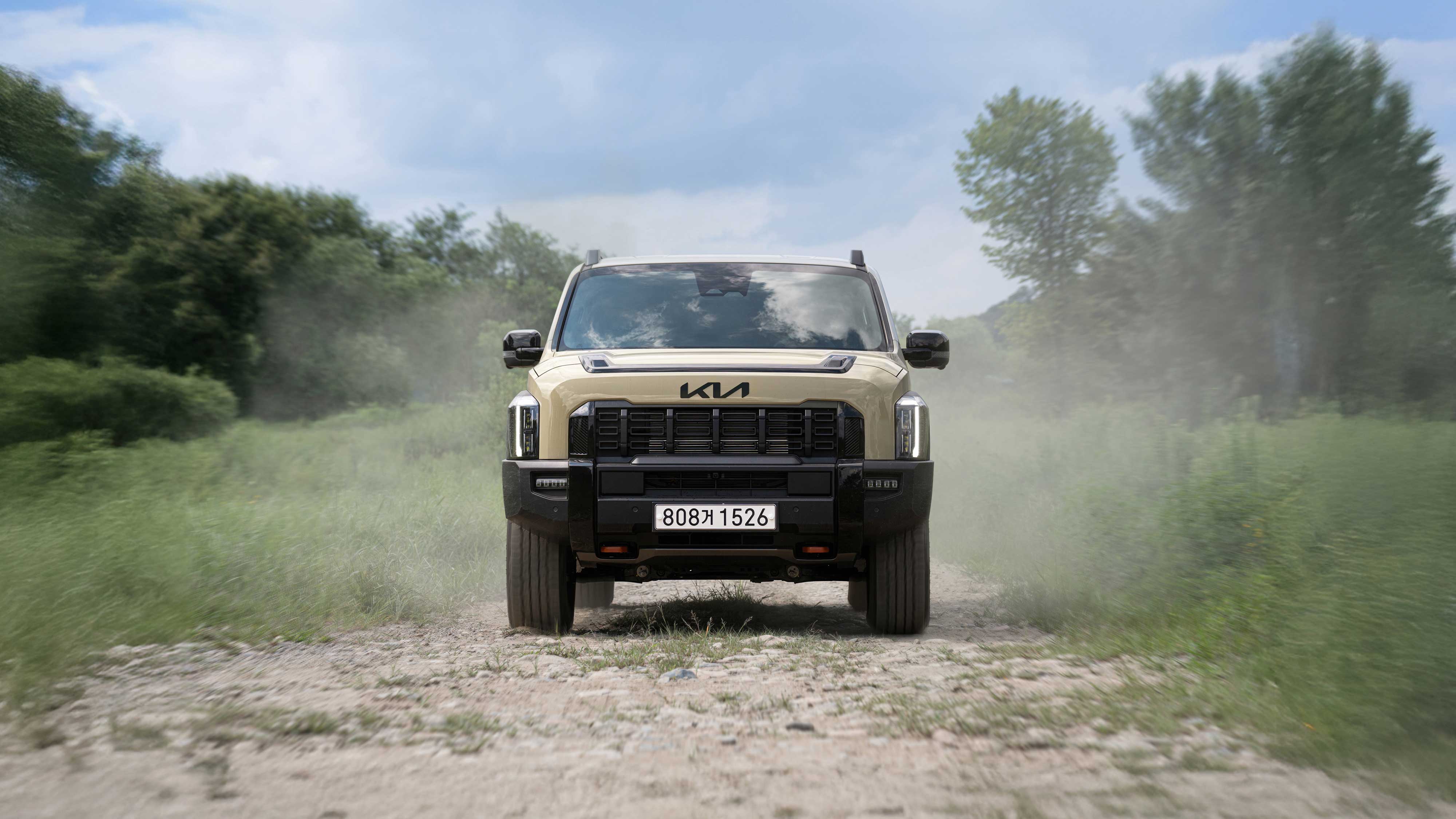 충주에서 더 기아 타스만_정면