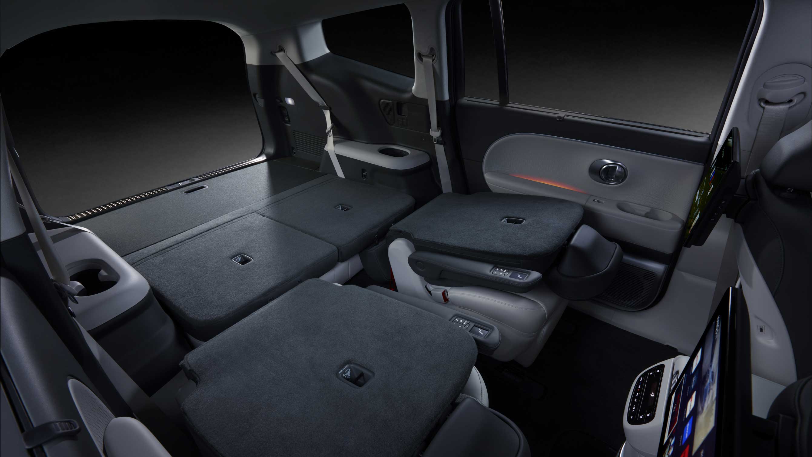 아이오닉 9_트렁크