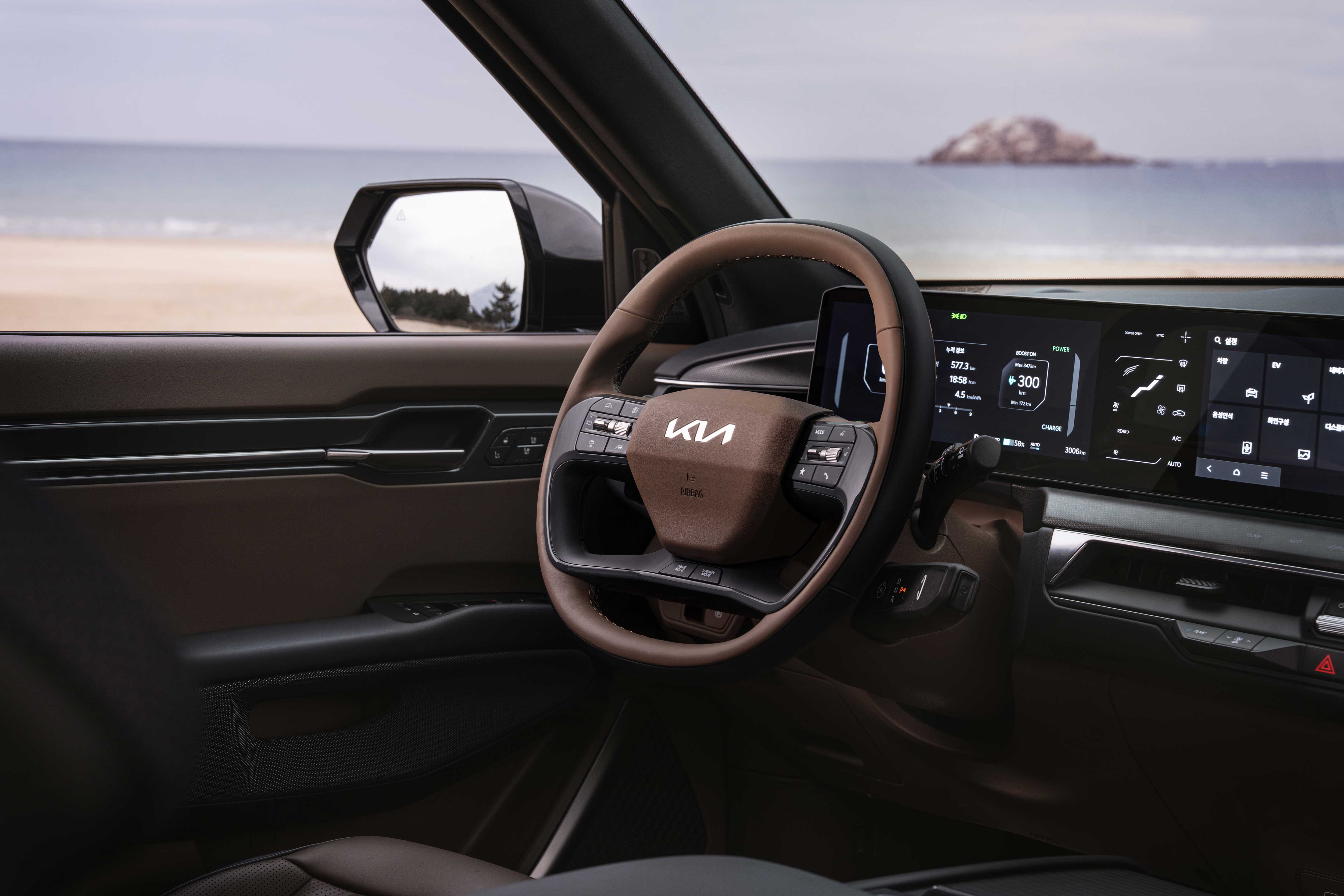 속초에서 EV9 GT-Line_핸들