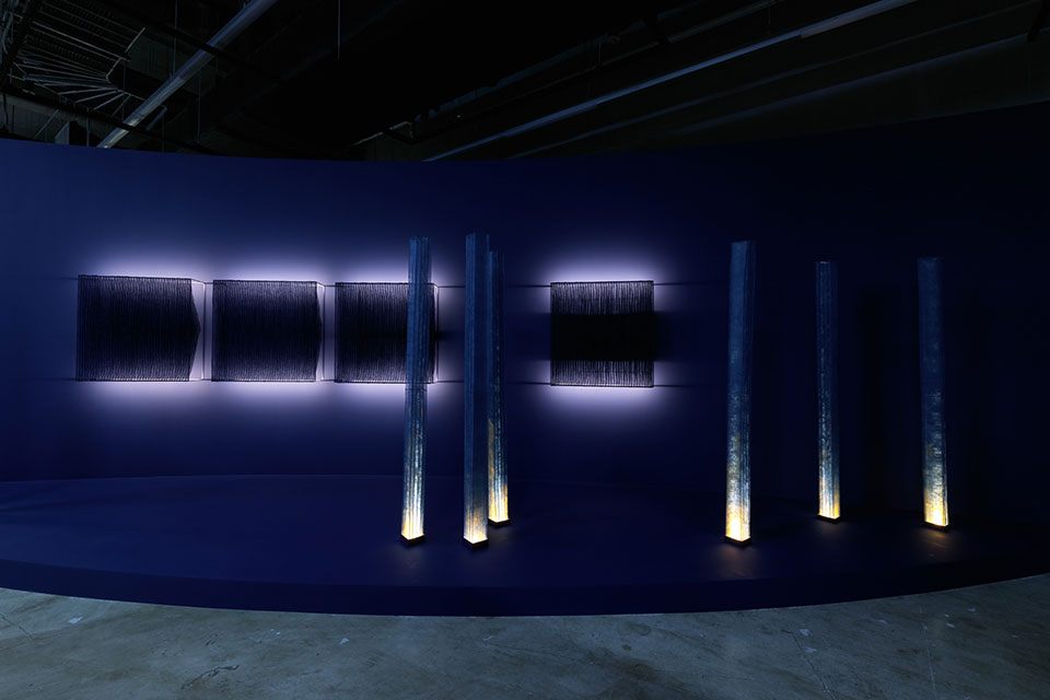 Yeonsoon Chang, Worincheongang I, 2025, installation view in Hyundai Translocal Series: Entangled and Woven, Cheongju Craft Biennale 2025 © Cheongju Craft Biennale Organizing Committee, photo by Wooil Kim