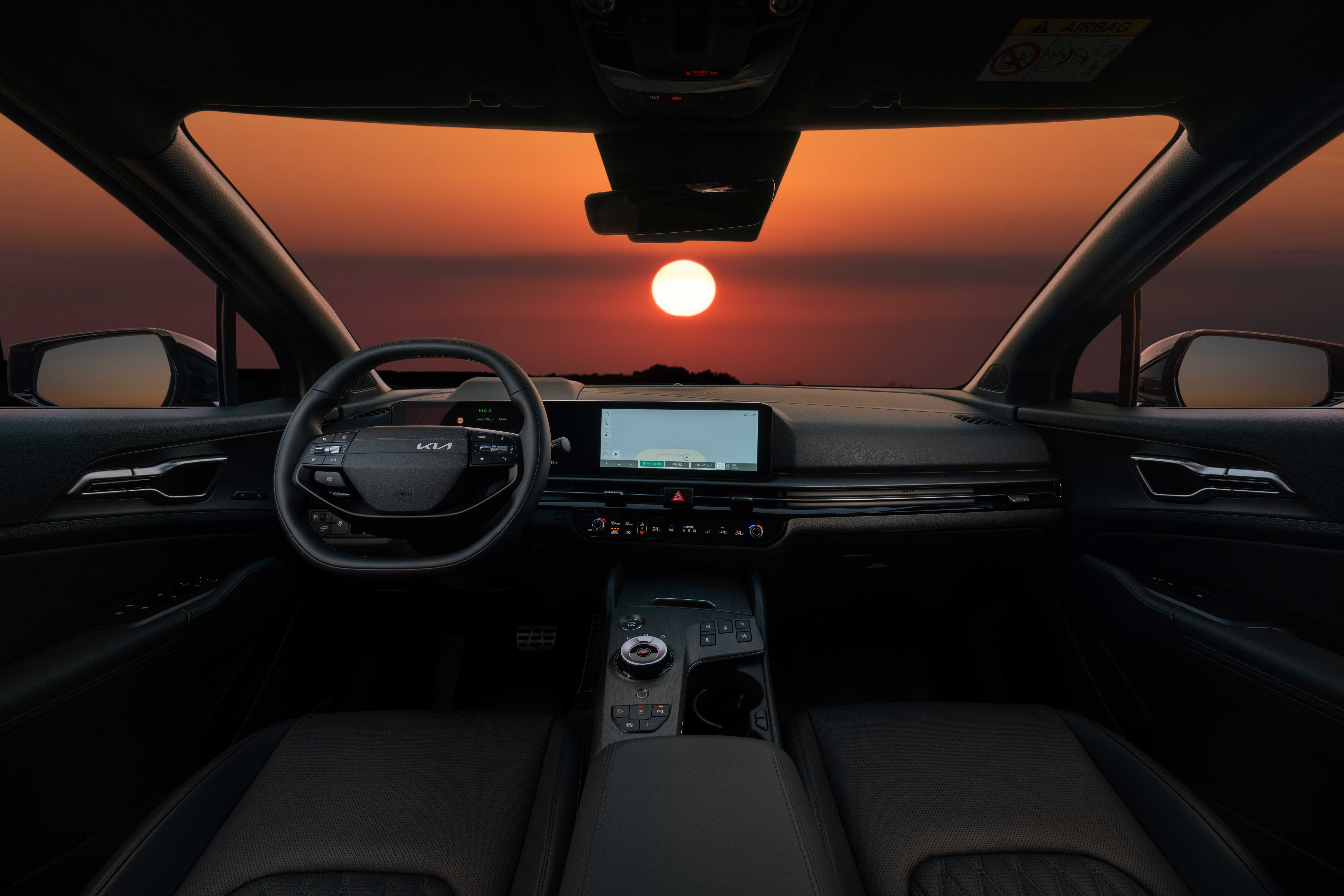 2025년 새해 스포티지_내부 인테리어