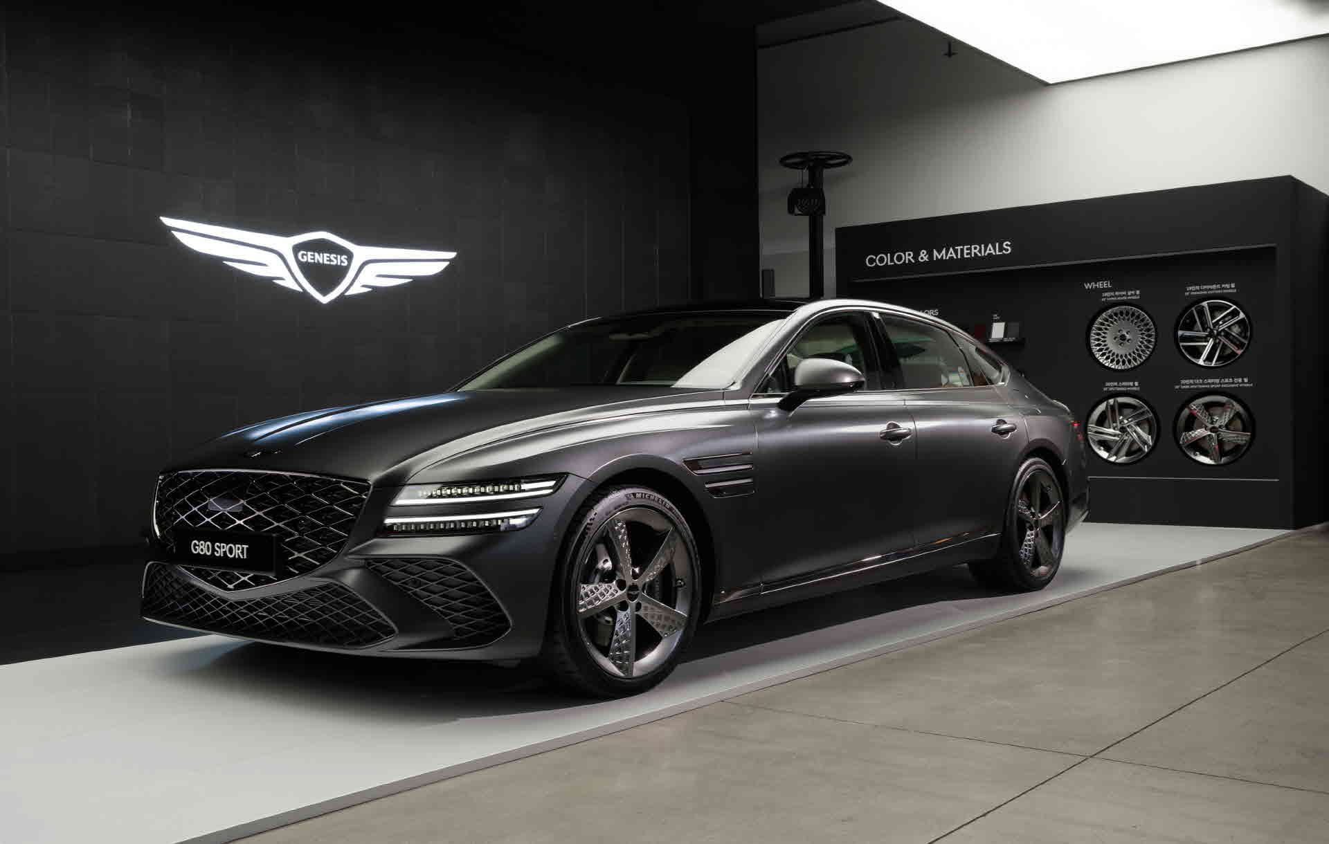 절제된 디테일로 더욱 완벽한 균형을 이룬 G80 의 모습_정측면