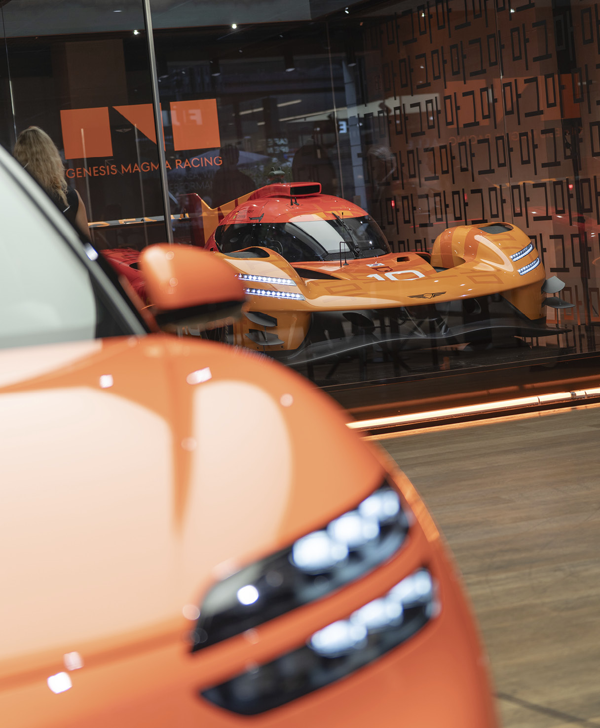 제네시스 GMR-001 하이퍼카와 GV60 마그마 콘셉트의 모습