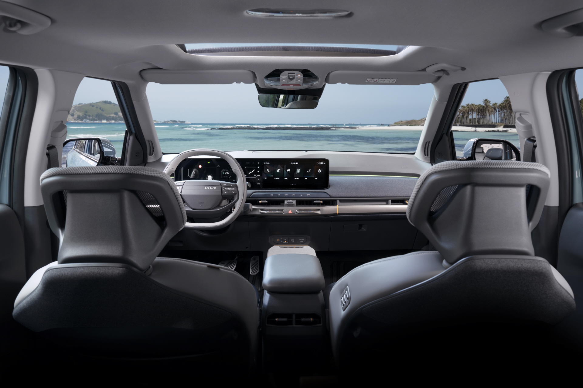 Nothing beats the refreshing scent amidst the nature in #KiaEV3.