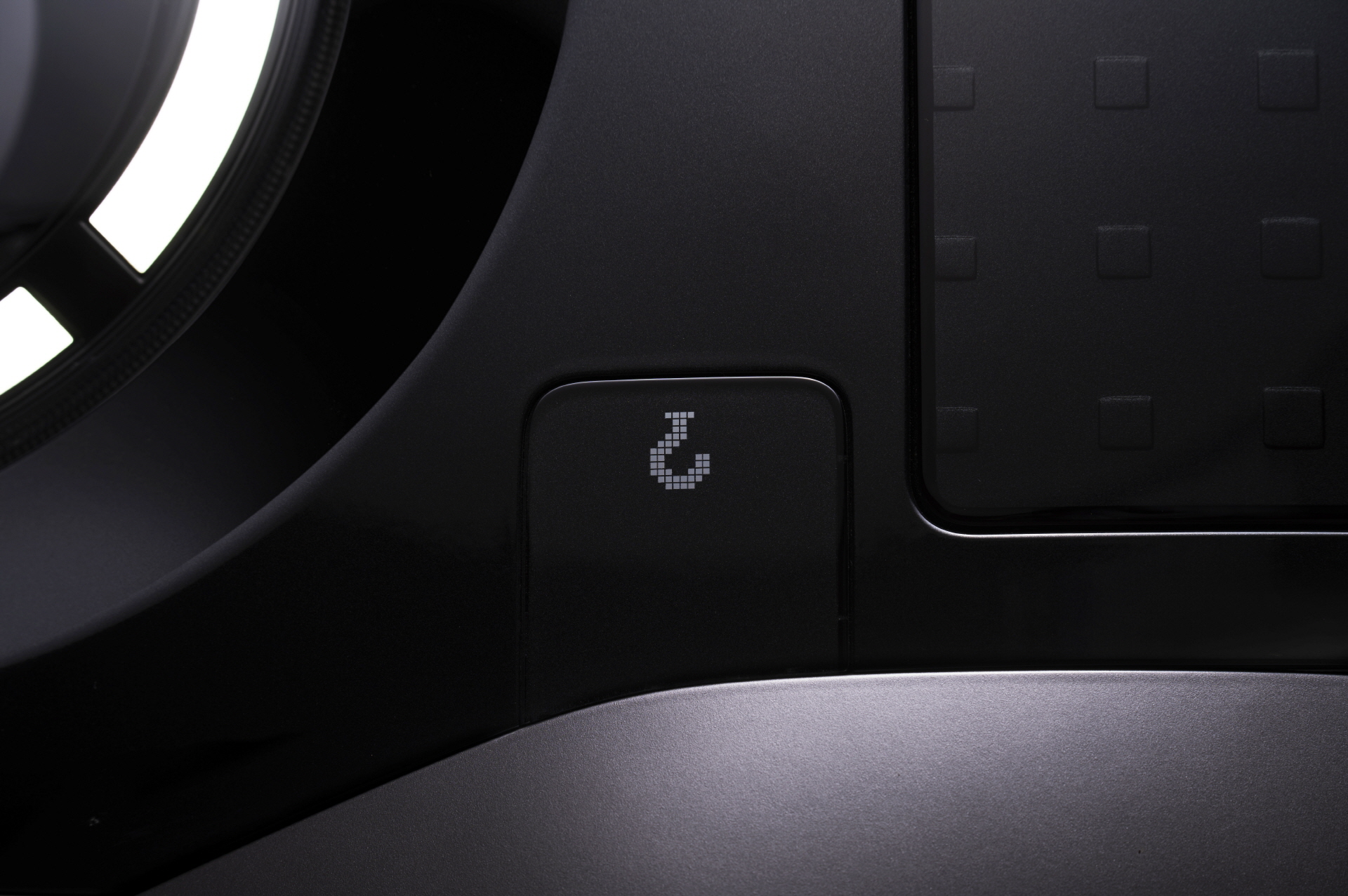 고요한 도시의 밤, 수많은 불빛 사이를 가르며 달리는 드라이브_캐스퍼 내부