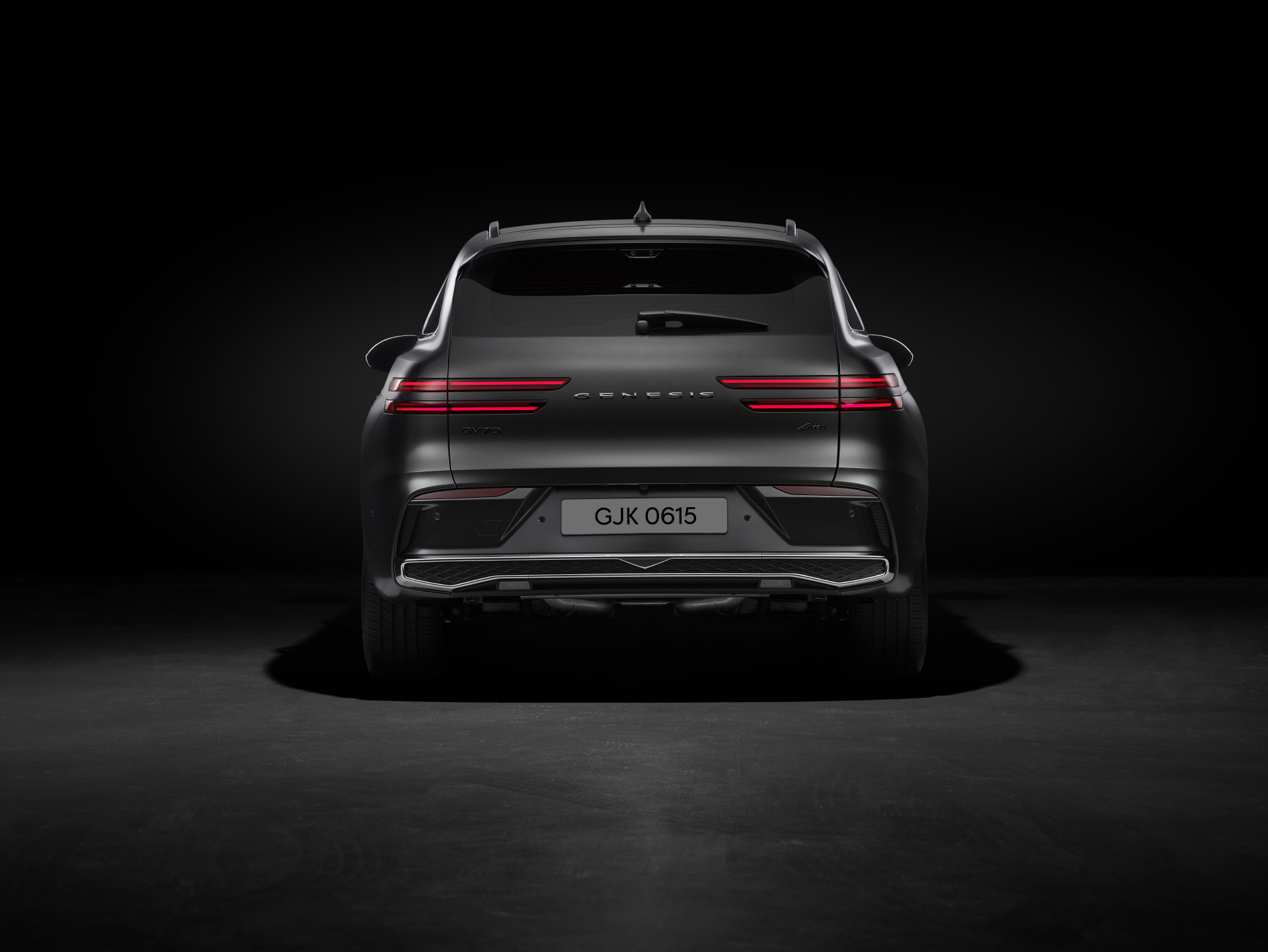 Sleek and modern throughout, #GenesisGV70 delivers dynamic yet elegant atmosphere.