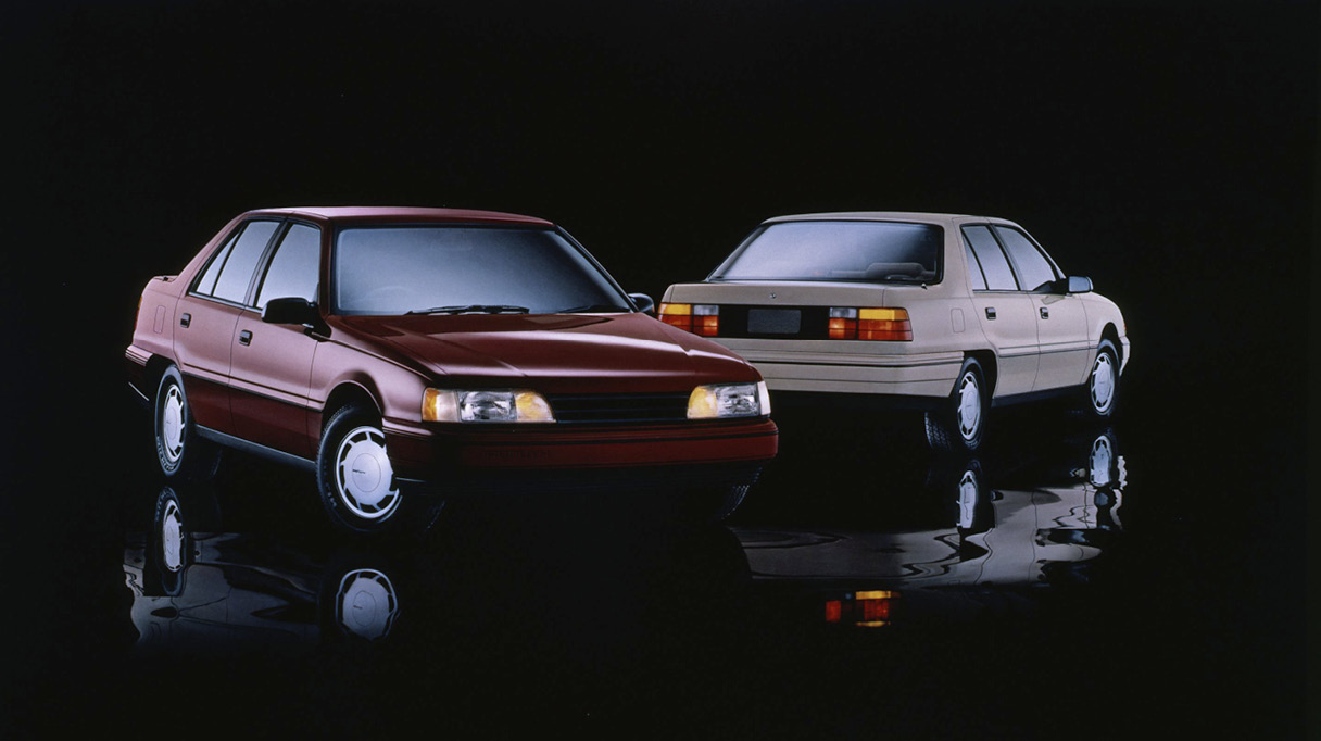 2세대 쏘나타 수출형 전후측면 모습