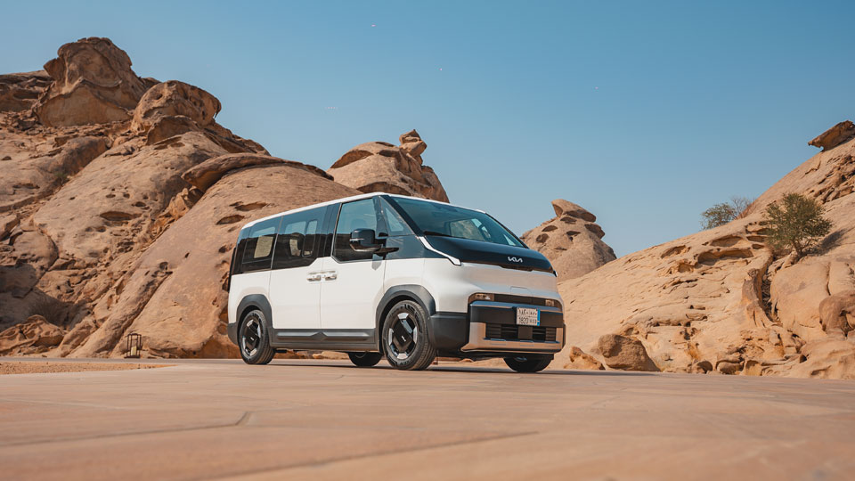 기아, RSG와 PV5 실증사업 실시 및 중장기 미래 모빌리티 파트너십 모색-main